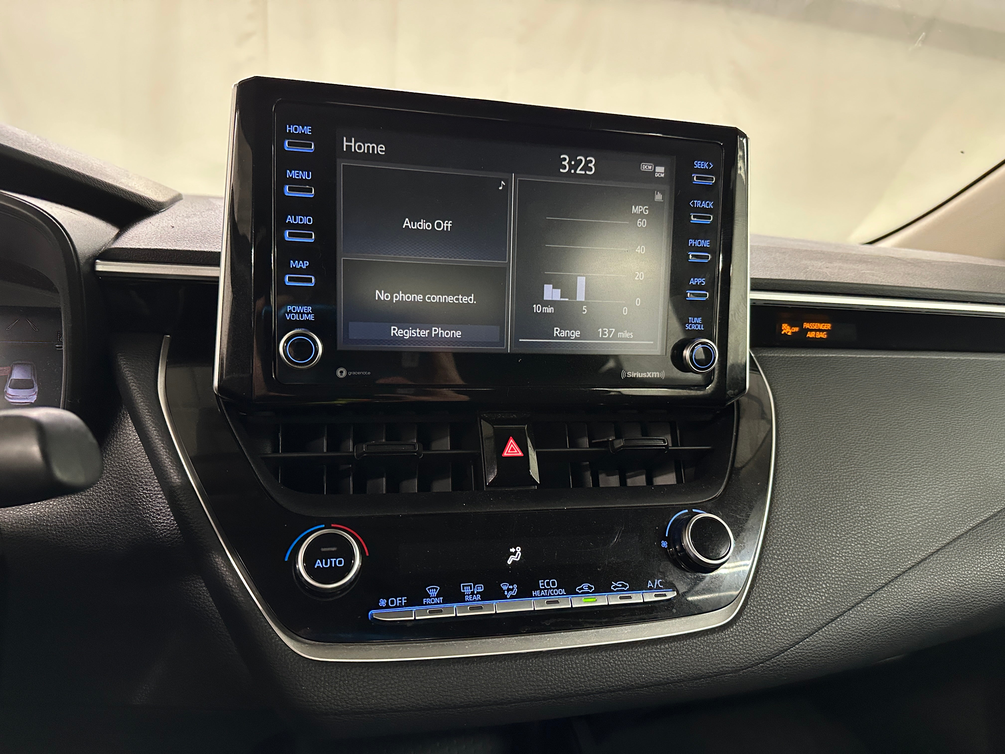 2021 Toyota Corolla LE 4