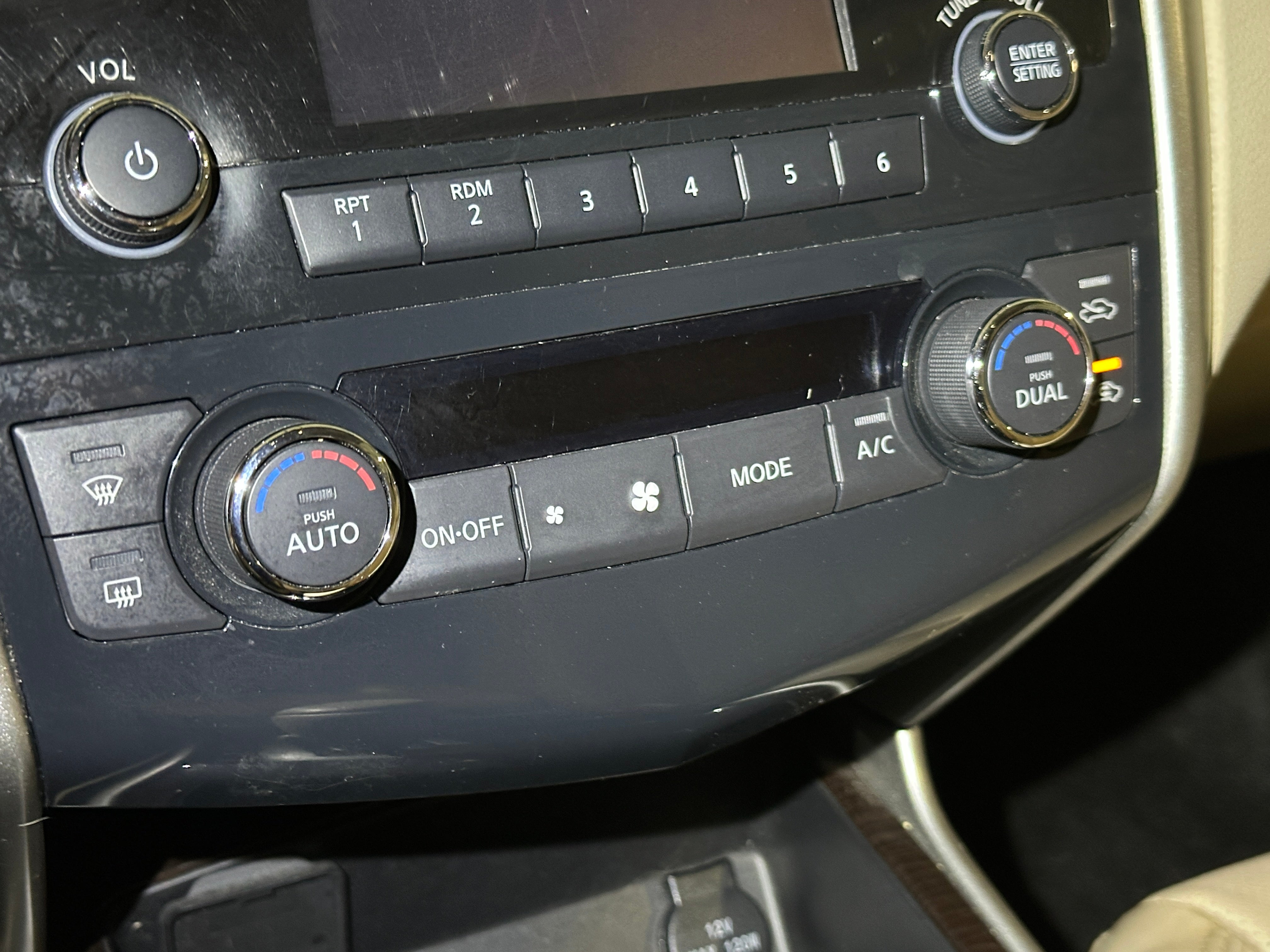 2015 Nissan Altima SL 3