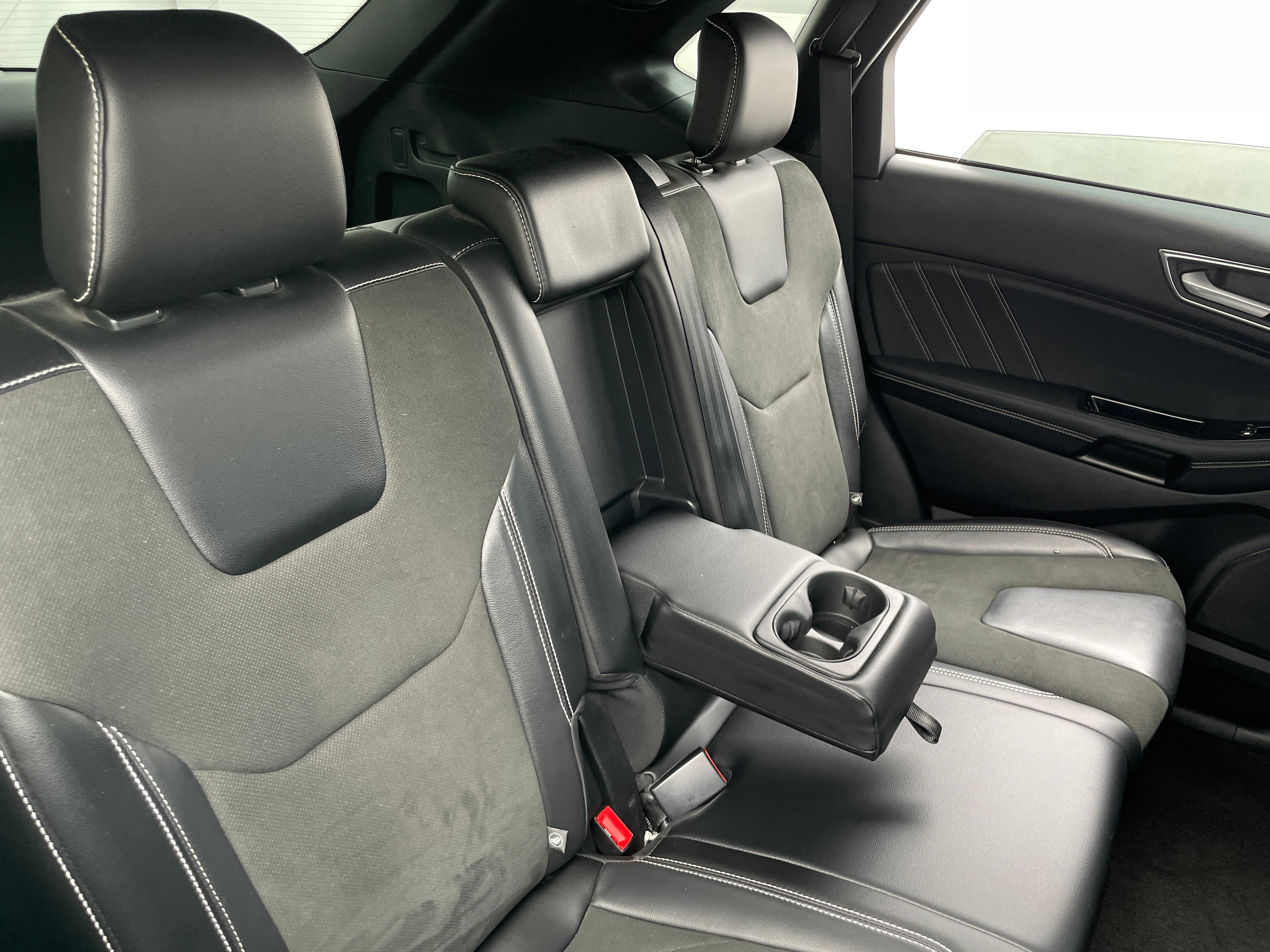2019 Ford Edge ST 5