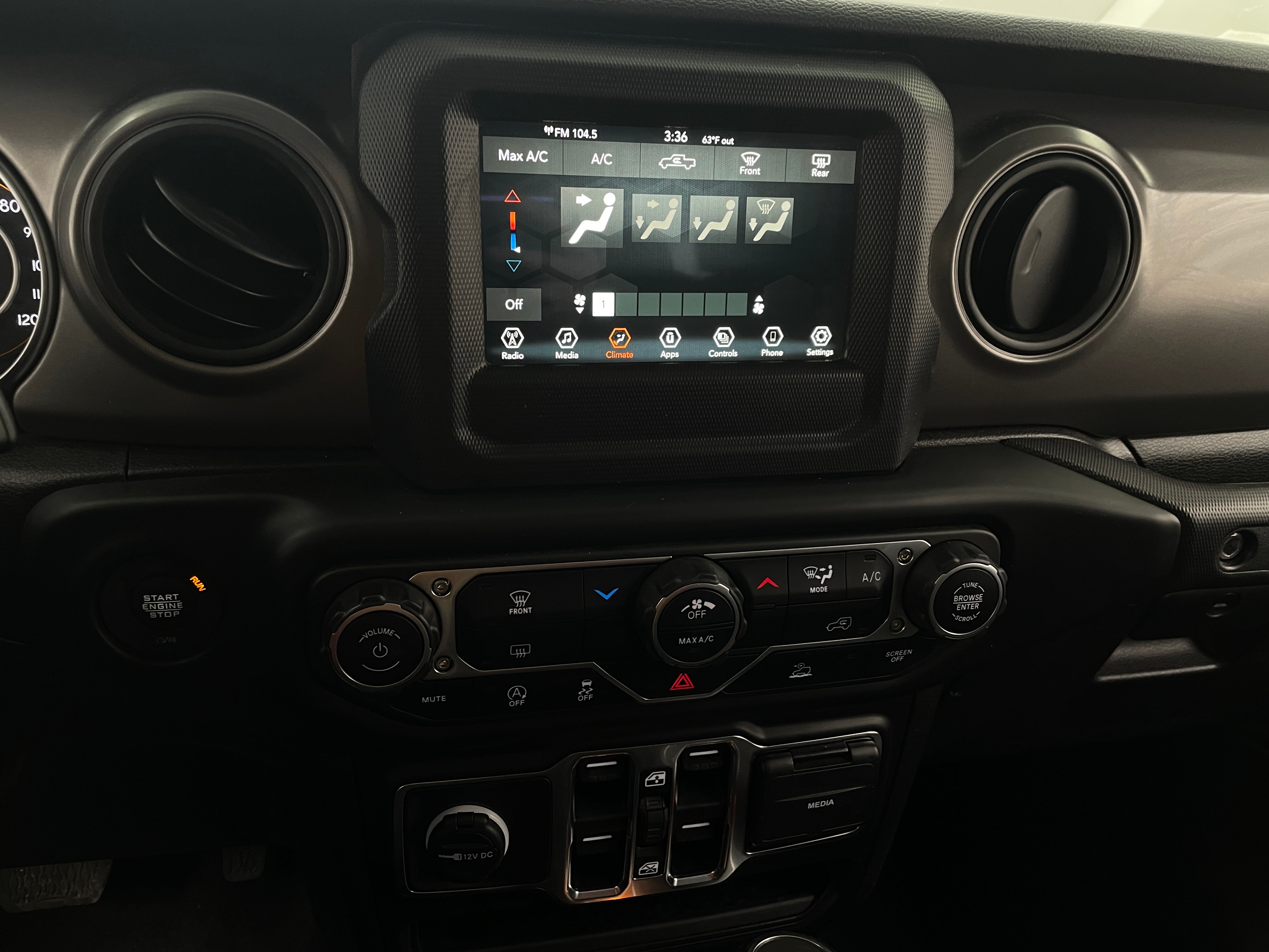 2023 Jeep Gladiator Sport S 4