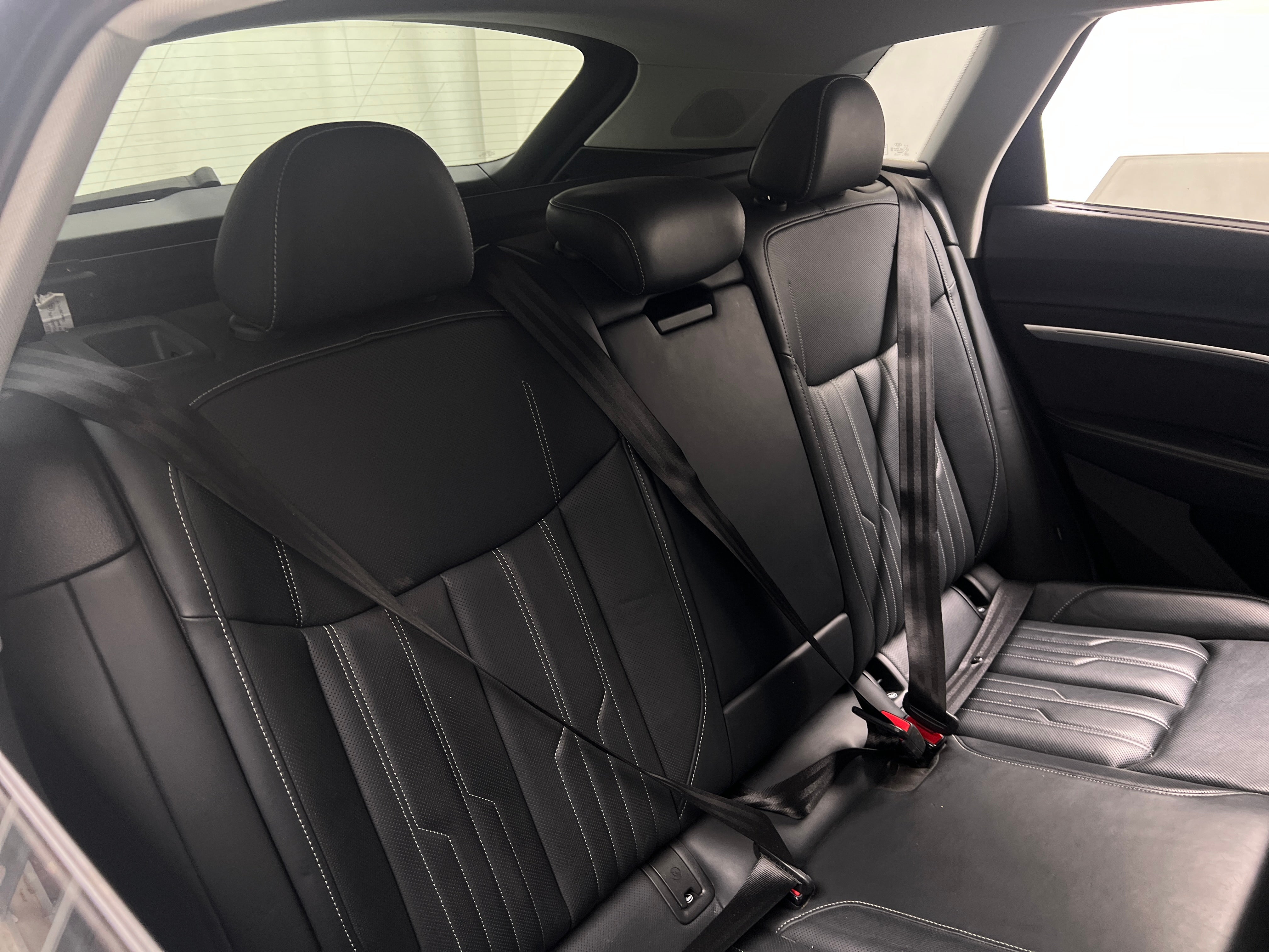 2019 Audi e-tron Prestige 5