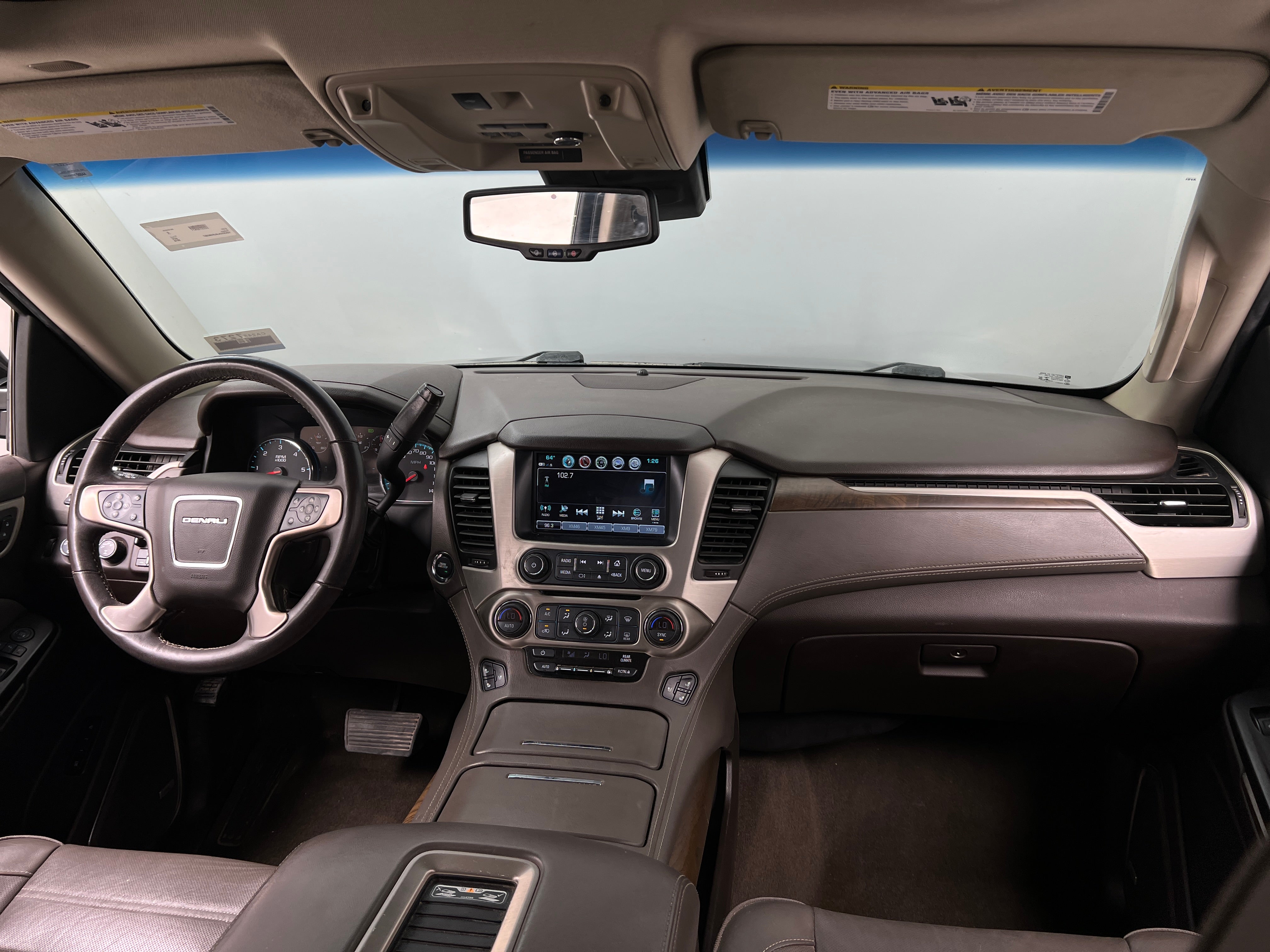 2018 GMC Yukon Denali 2