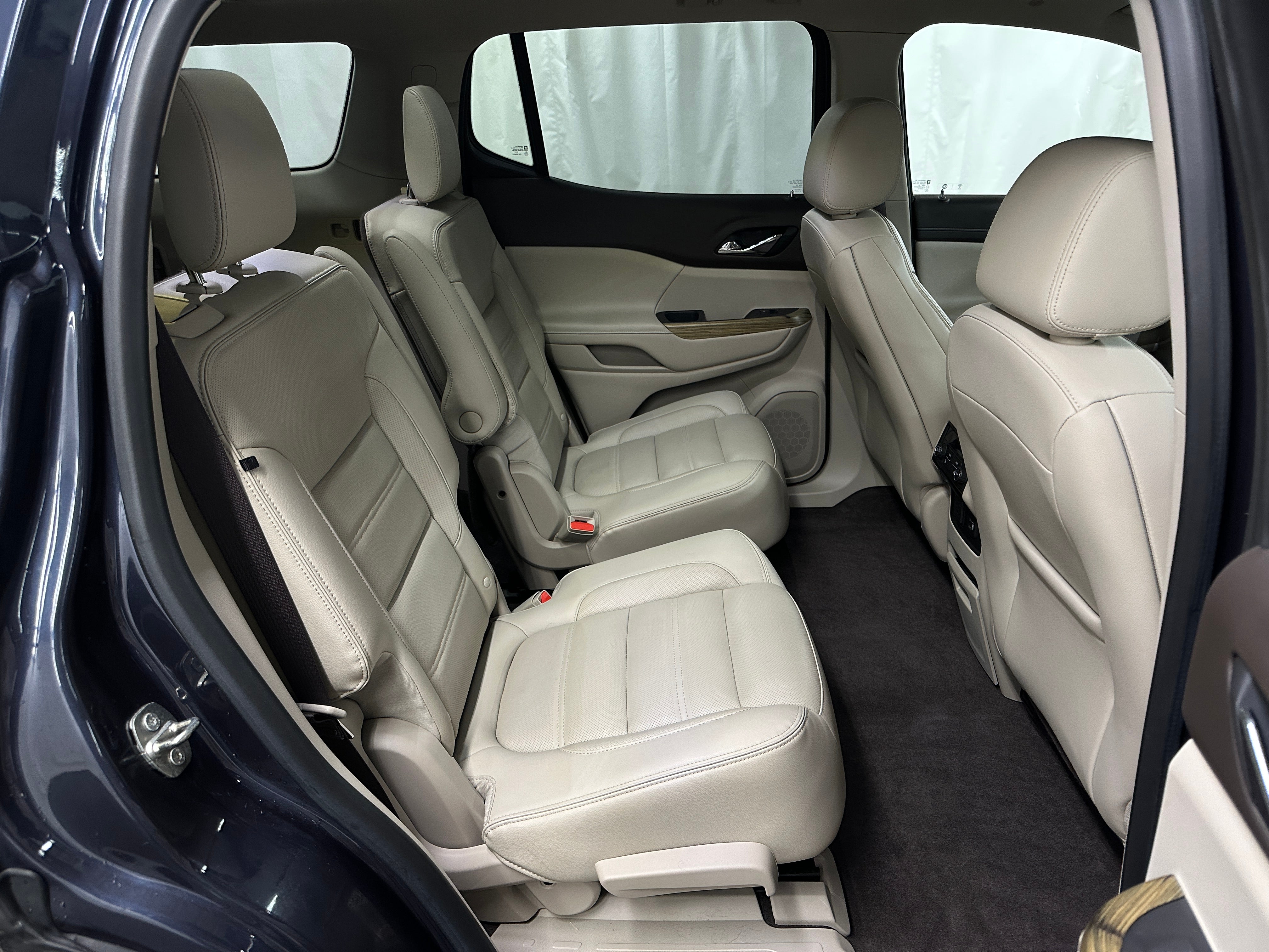 2019 GMC Acadia Denali 5