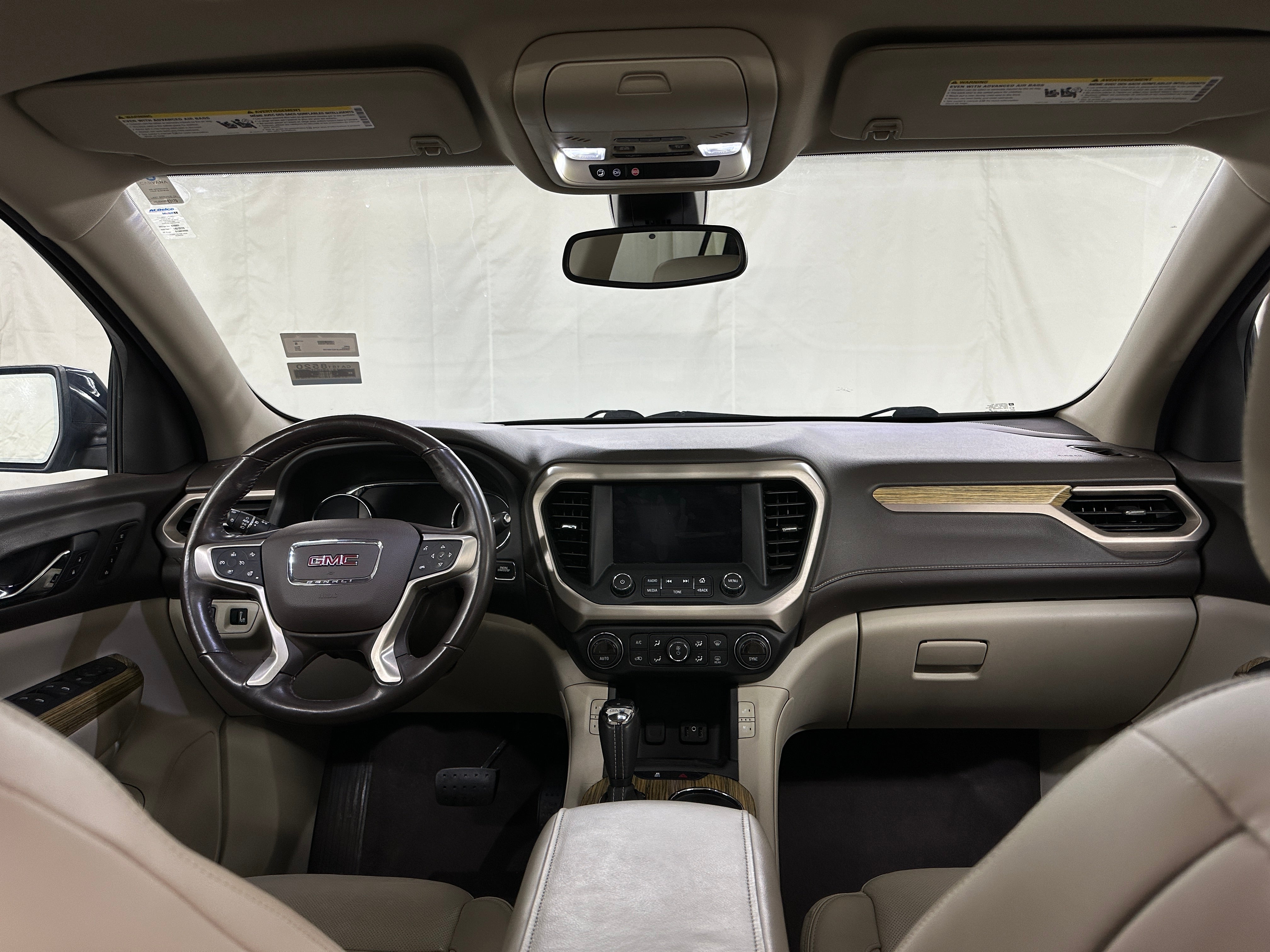 2019 GMC Acadia Denali 2