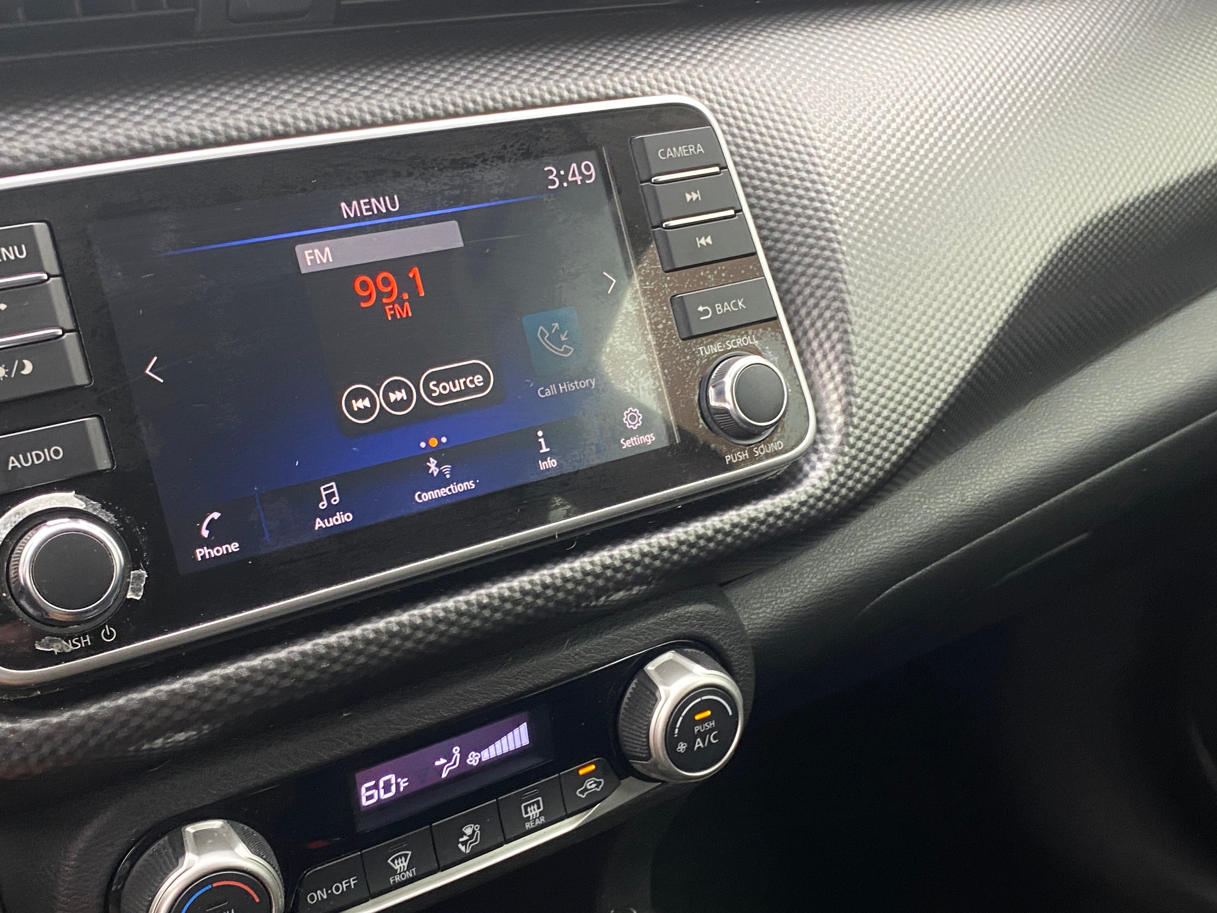 2019 Nissan Kicks SV 4