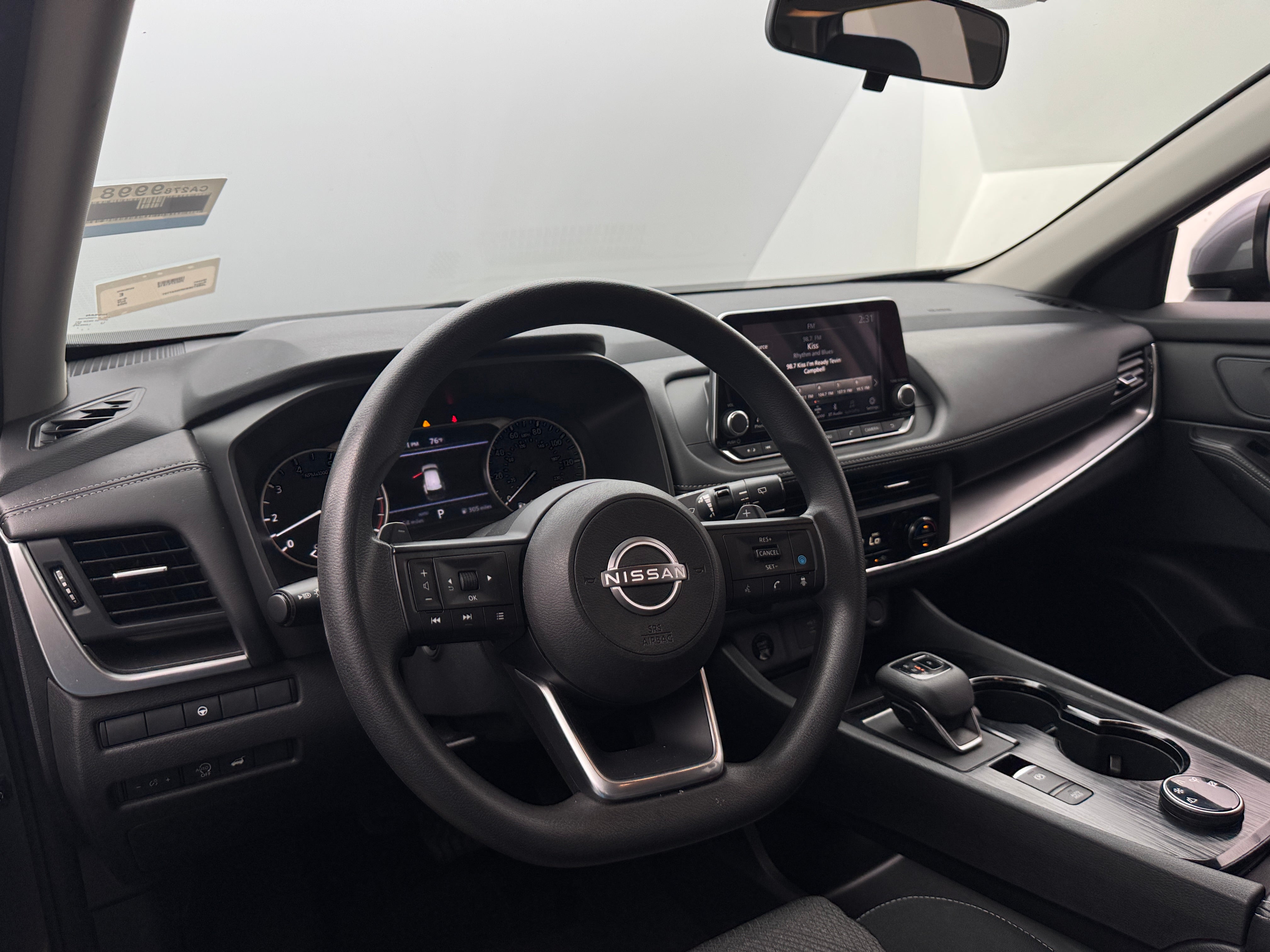 2024 Nissan Rogue SV 3