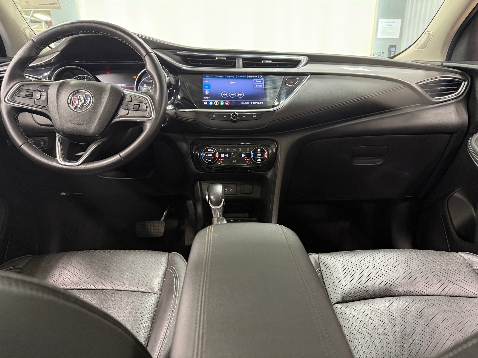 Thumbnail: 2020 Buick Encore GX - 2