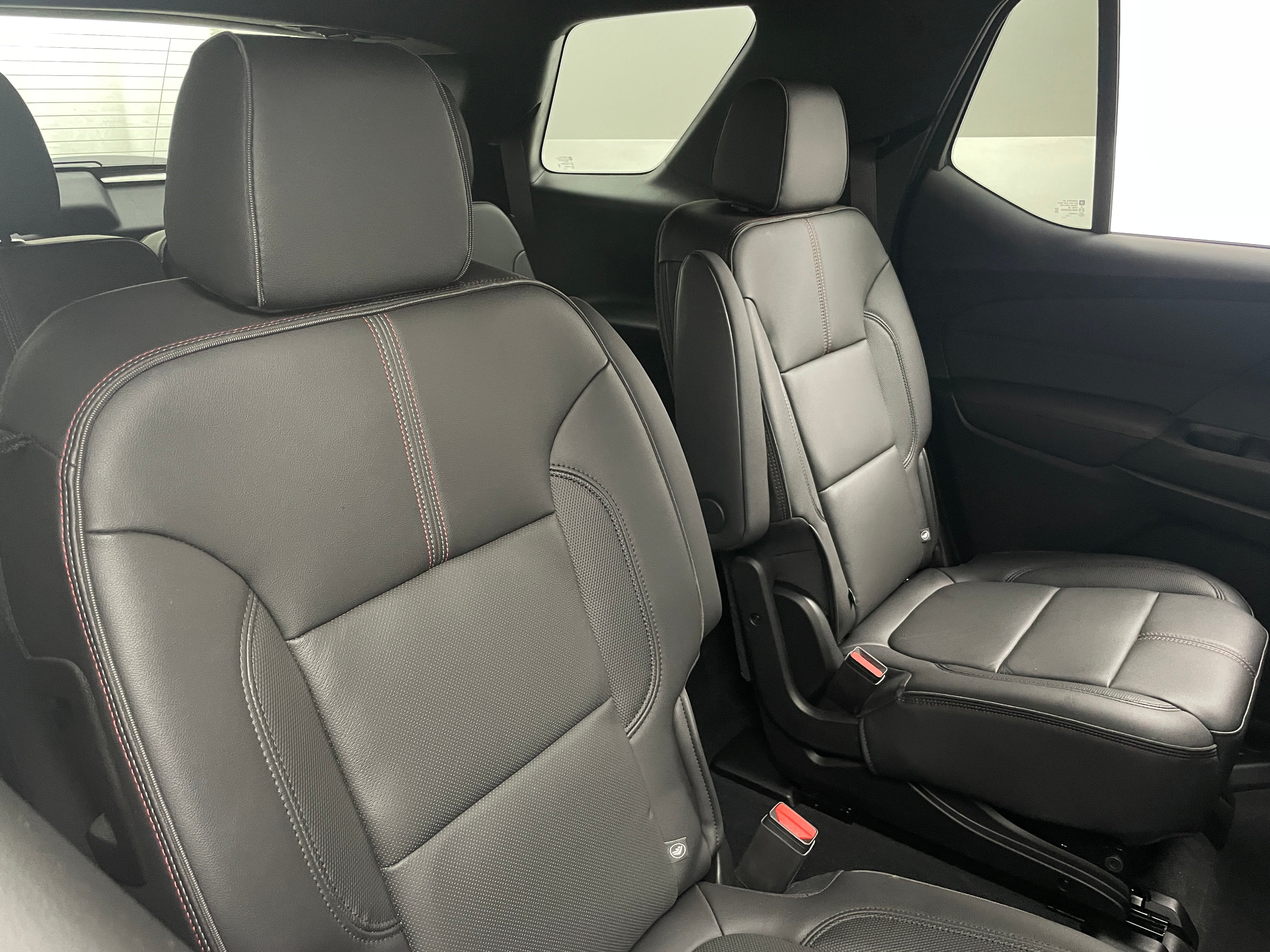 2022 Chevrolet Traverse RS 5