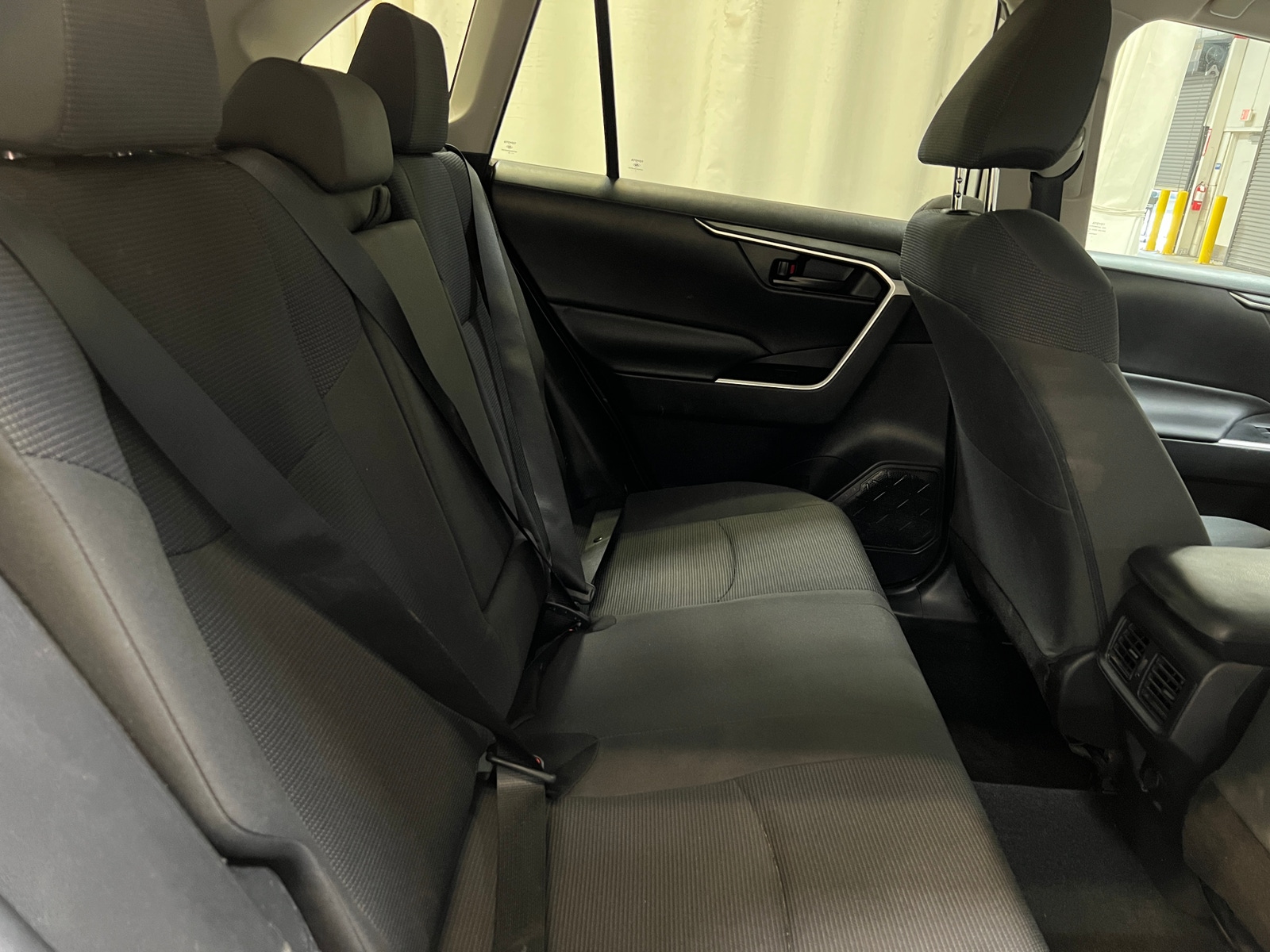 Thumbnail: 2021 Toyota RAV4 - 6