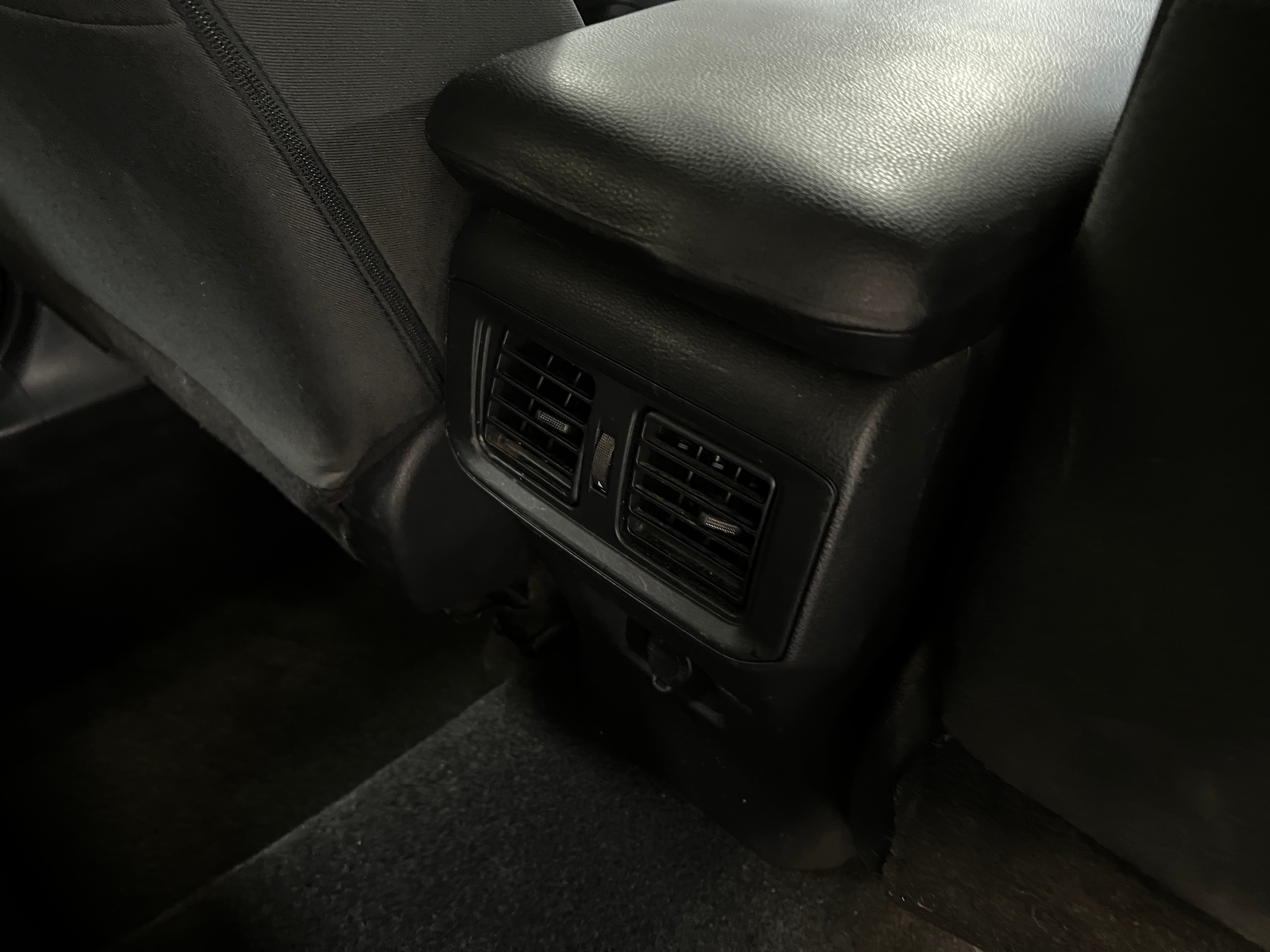 Used 2021 Toyota RAV4 LE with VIN 4T3L6RFV6MU006180 for sale in Northfield, Minnesota