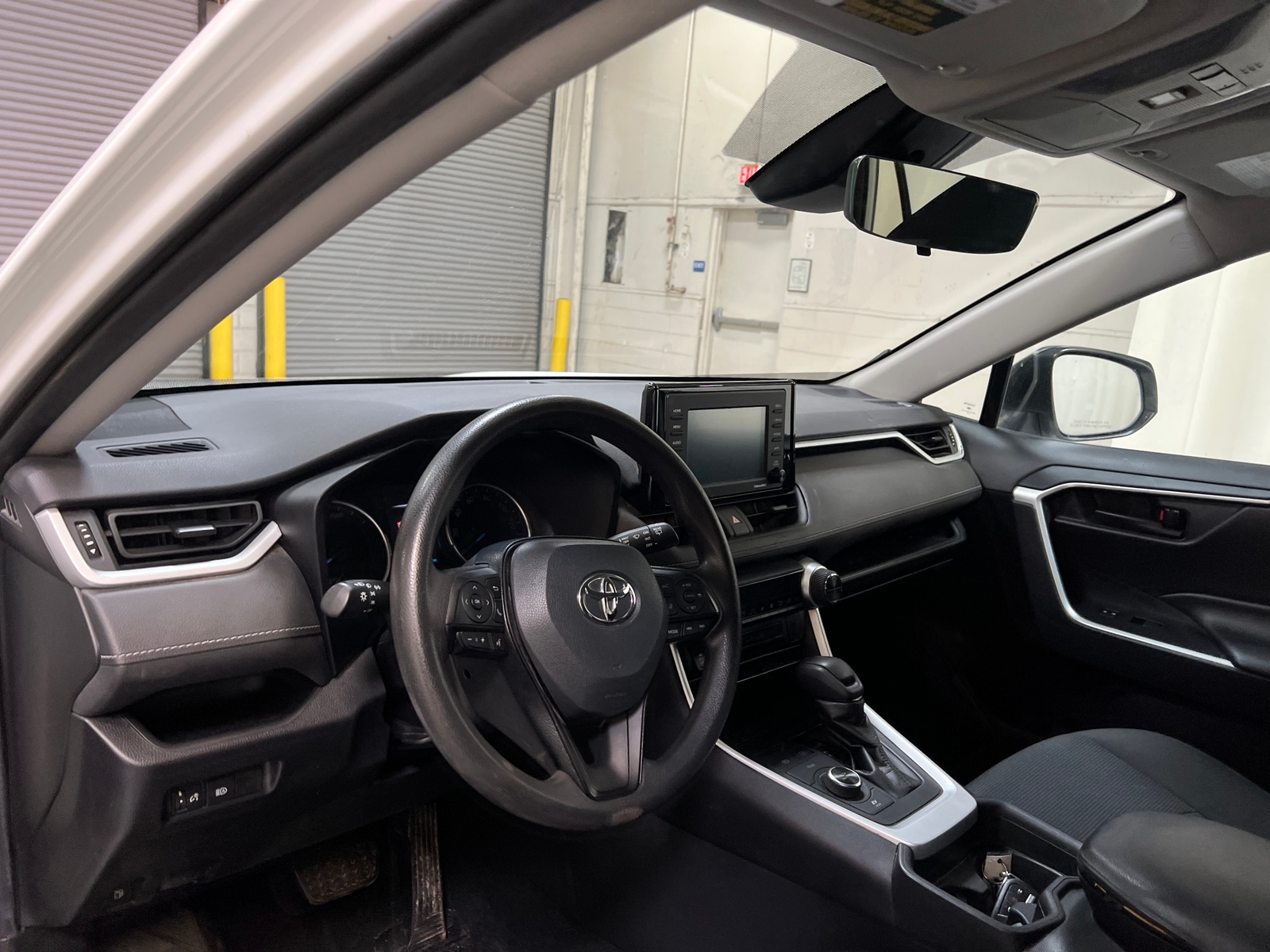 Thumbnail: 2021 Toyota RAV4 - 3