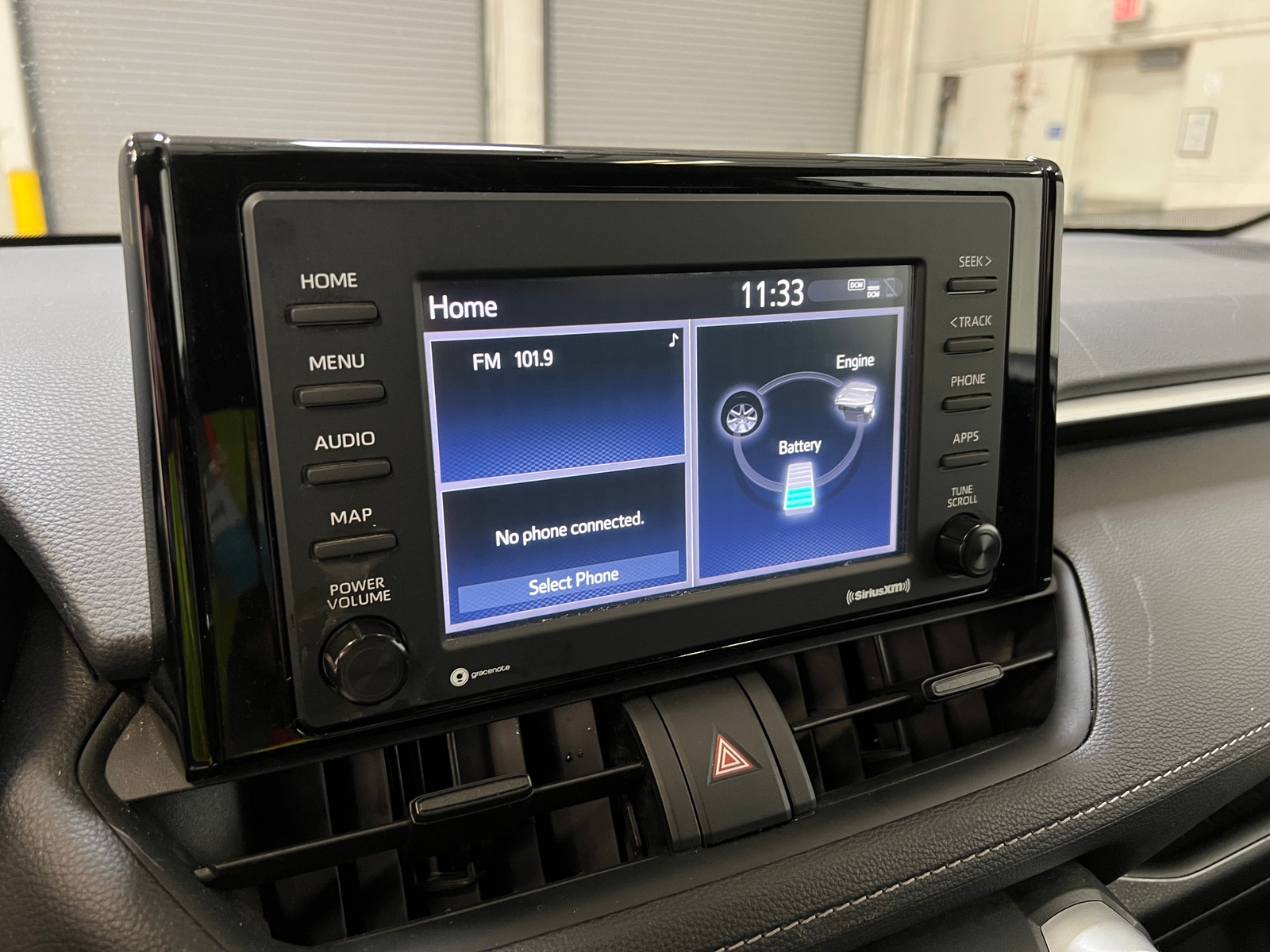 Thumbnail: 2021 Toyota RAV4 - 4