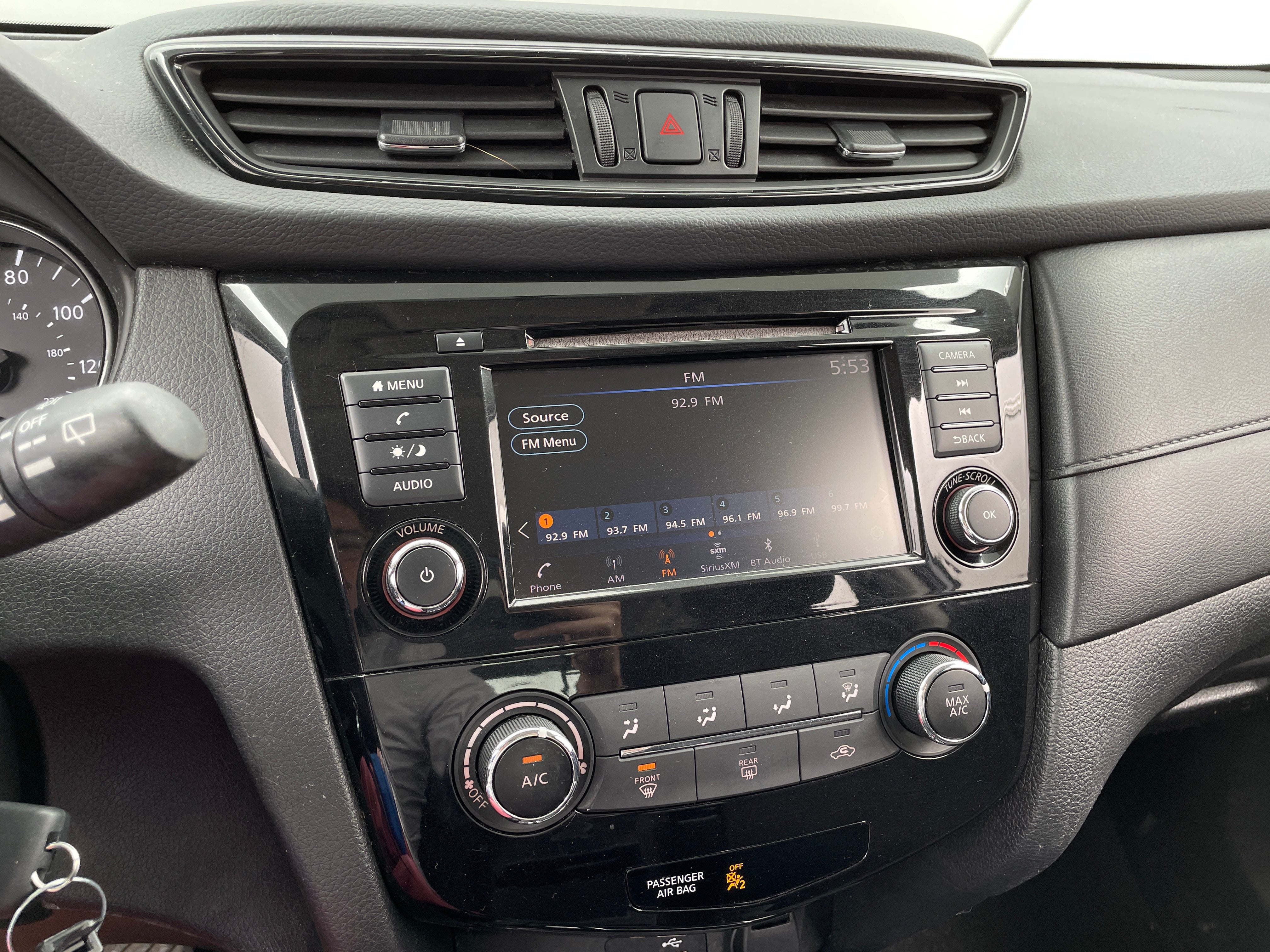 2018 Nissan Rogue S 4