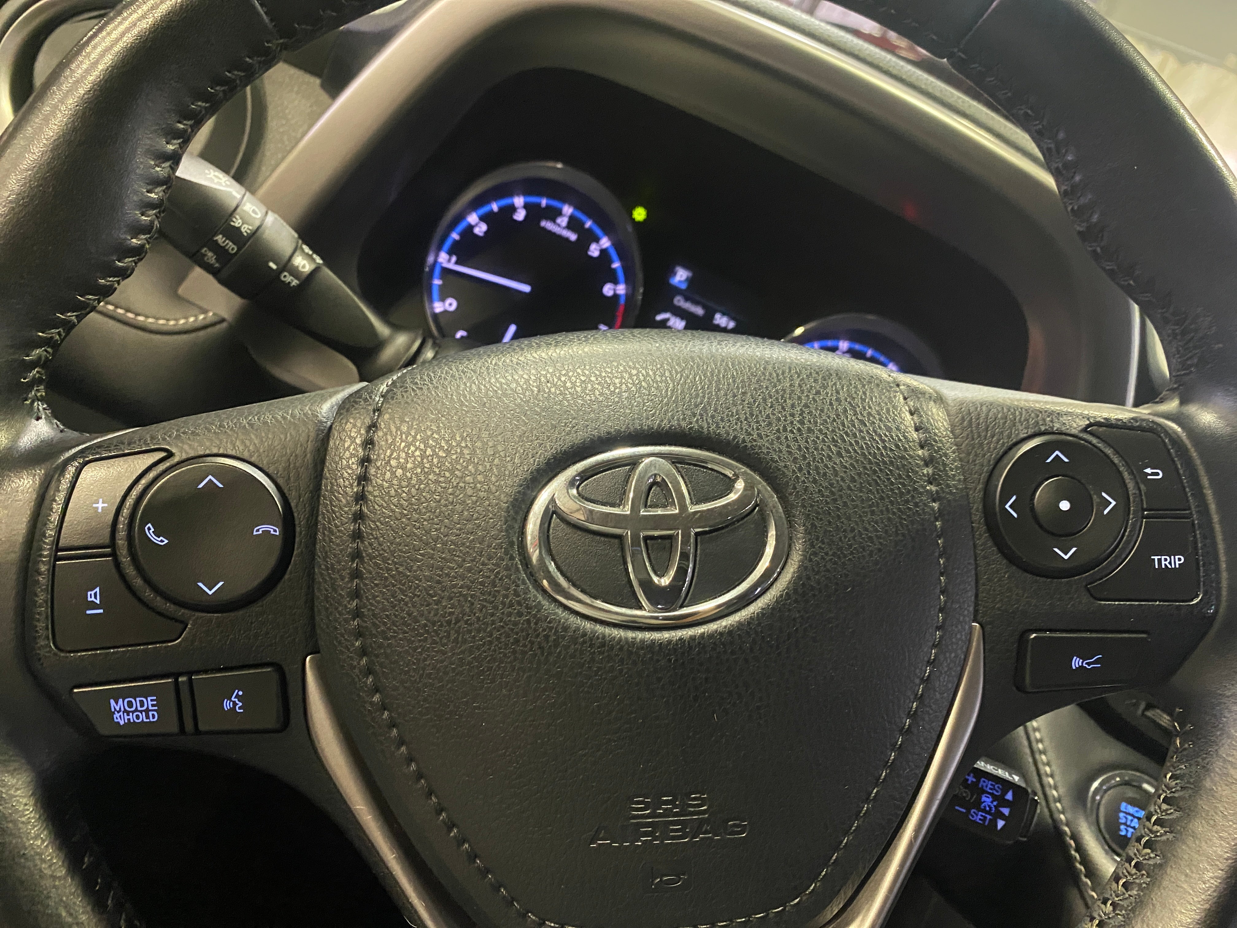 2016 Toyota RAV4 Limited 5