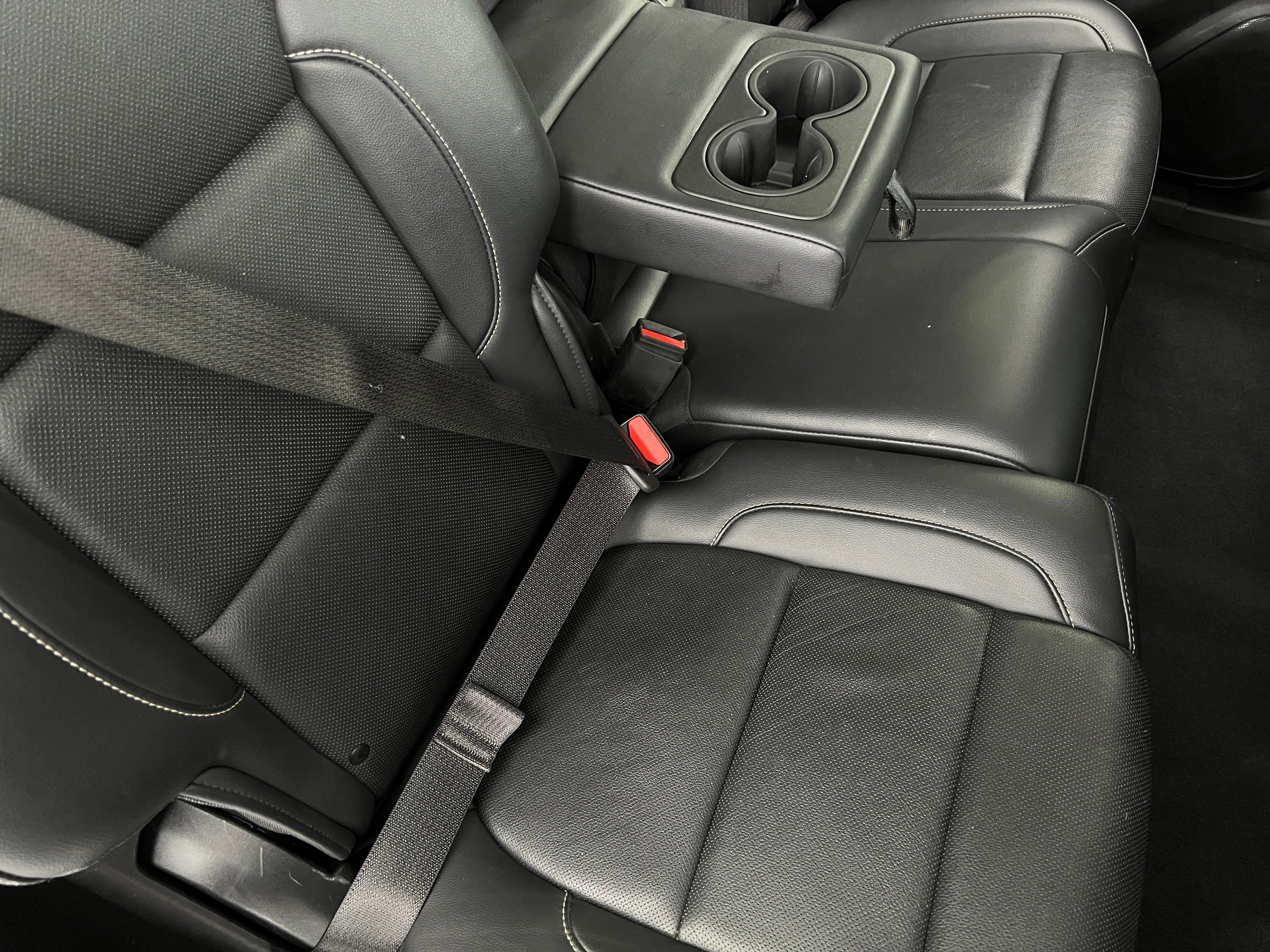 2023 GMC Acadia SLT 6