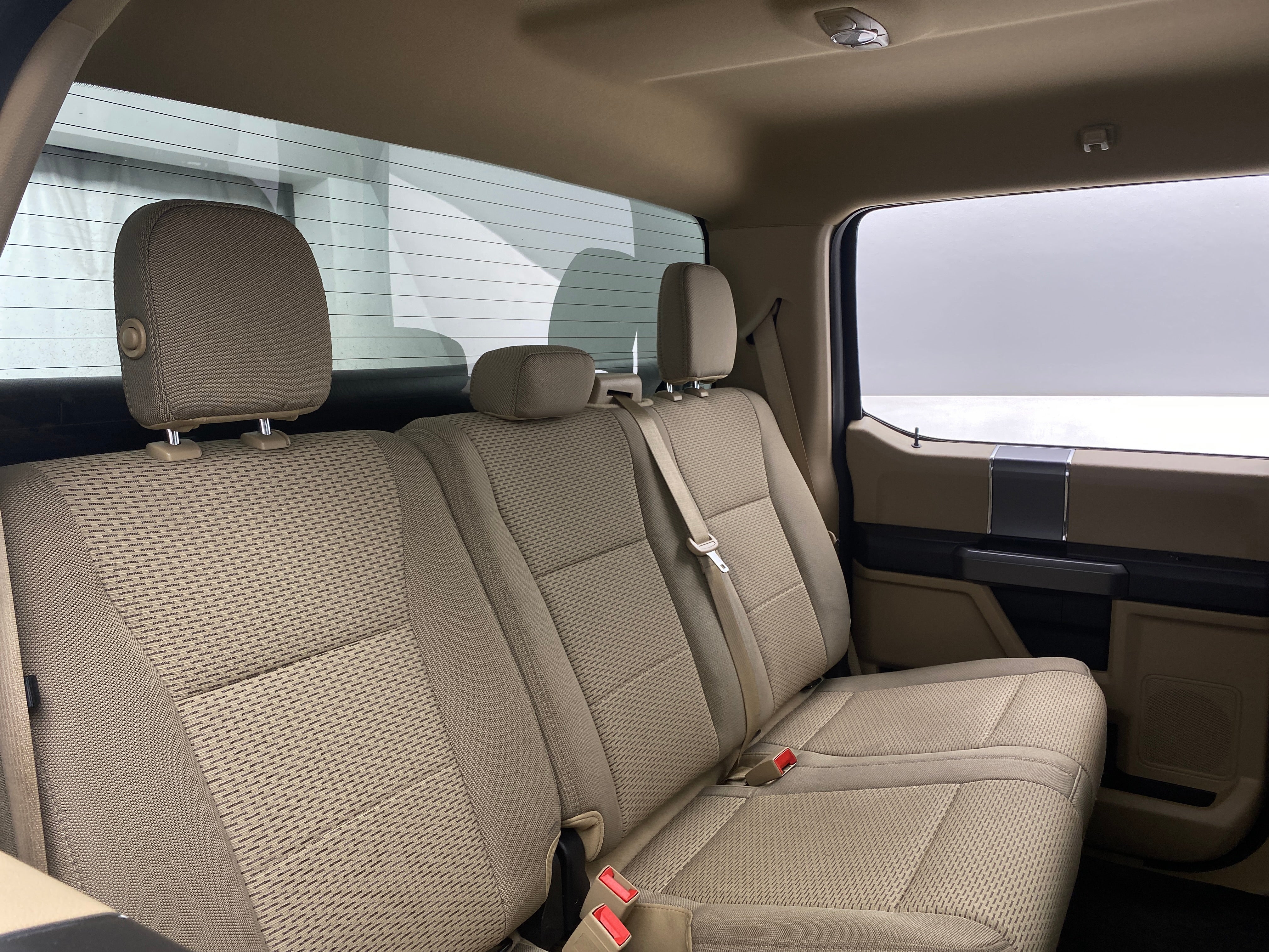 2018 Ford Econoline E-150 6