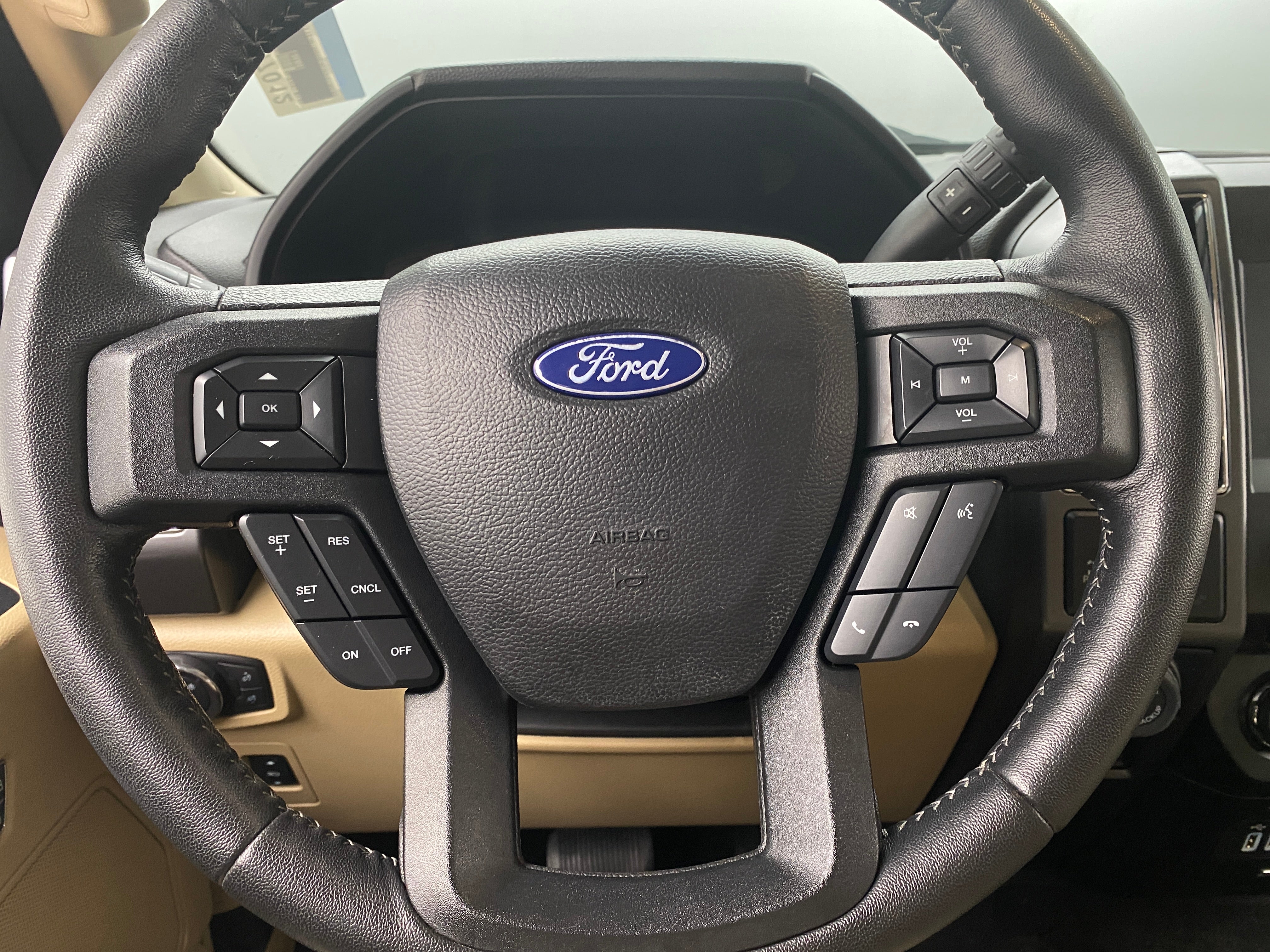 2018 Ford Econoline E-150 5