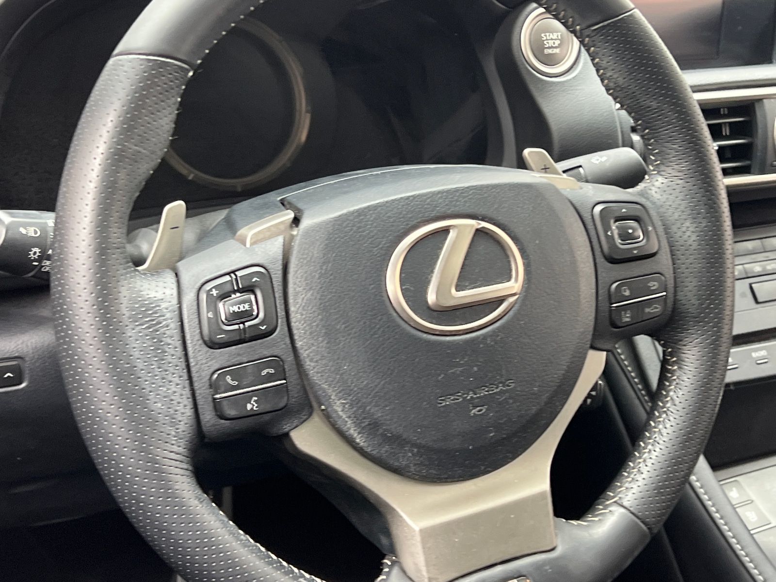 Thumbnail: 2018 Lexus RC - 3