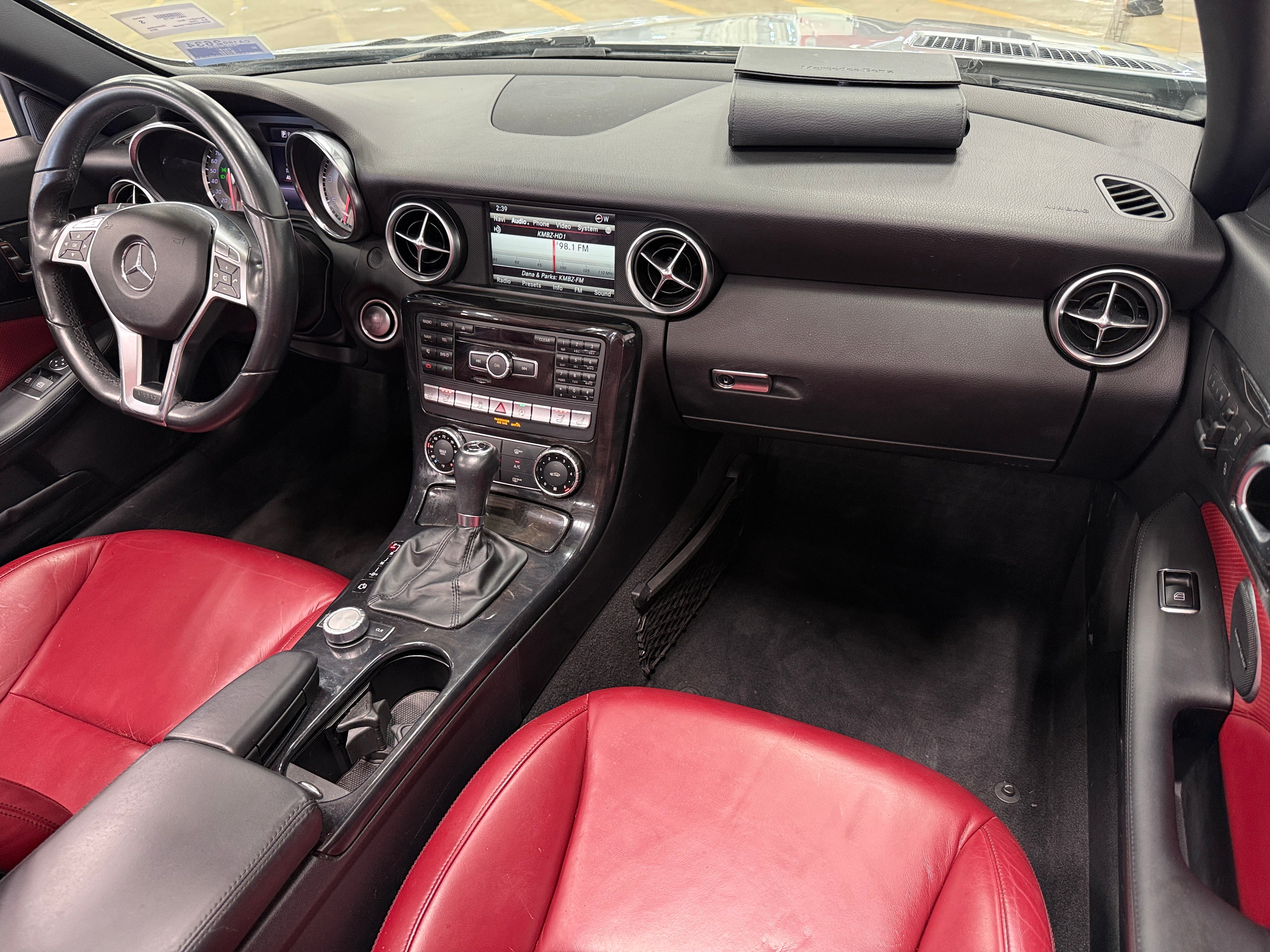 2015 Mercedes-Benz SLK 350 2