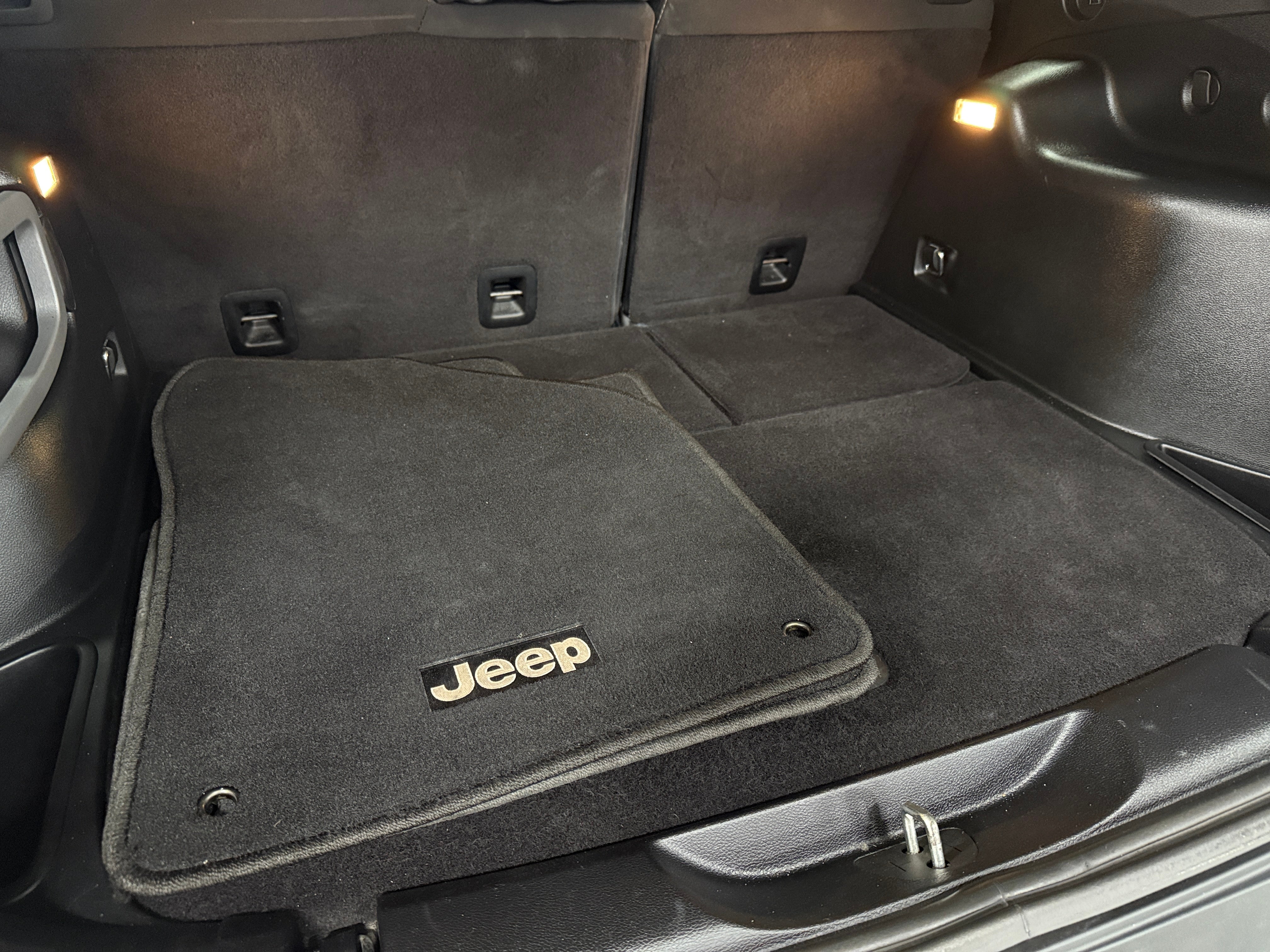 2016 Jeep Cherokee Sport 7