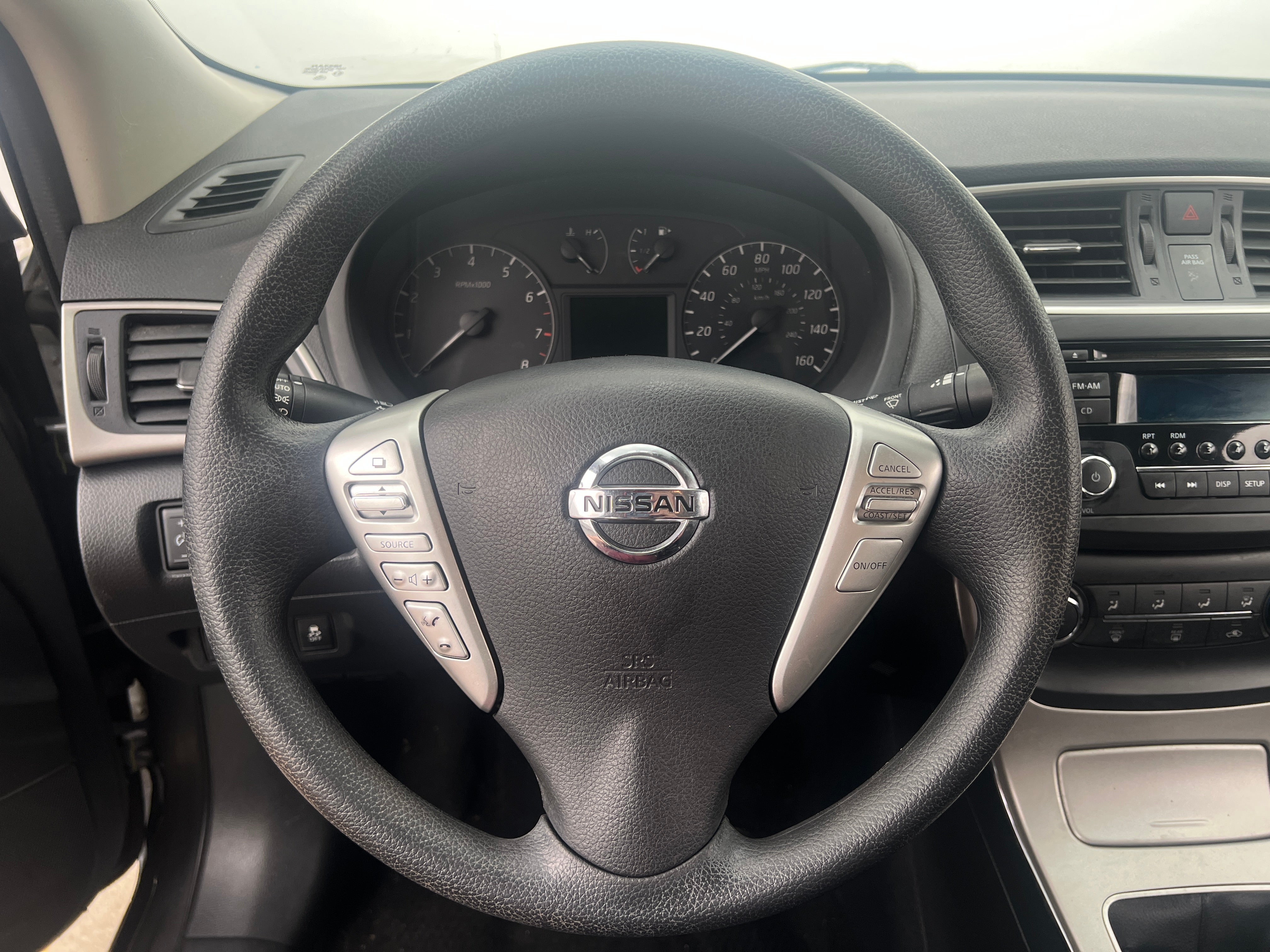2015 Nissan Sentra S 5