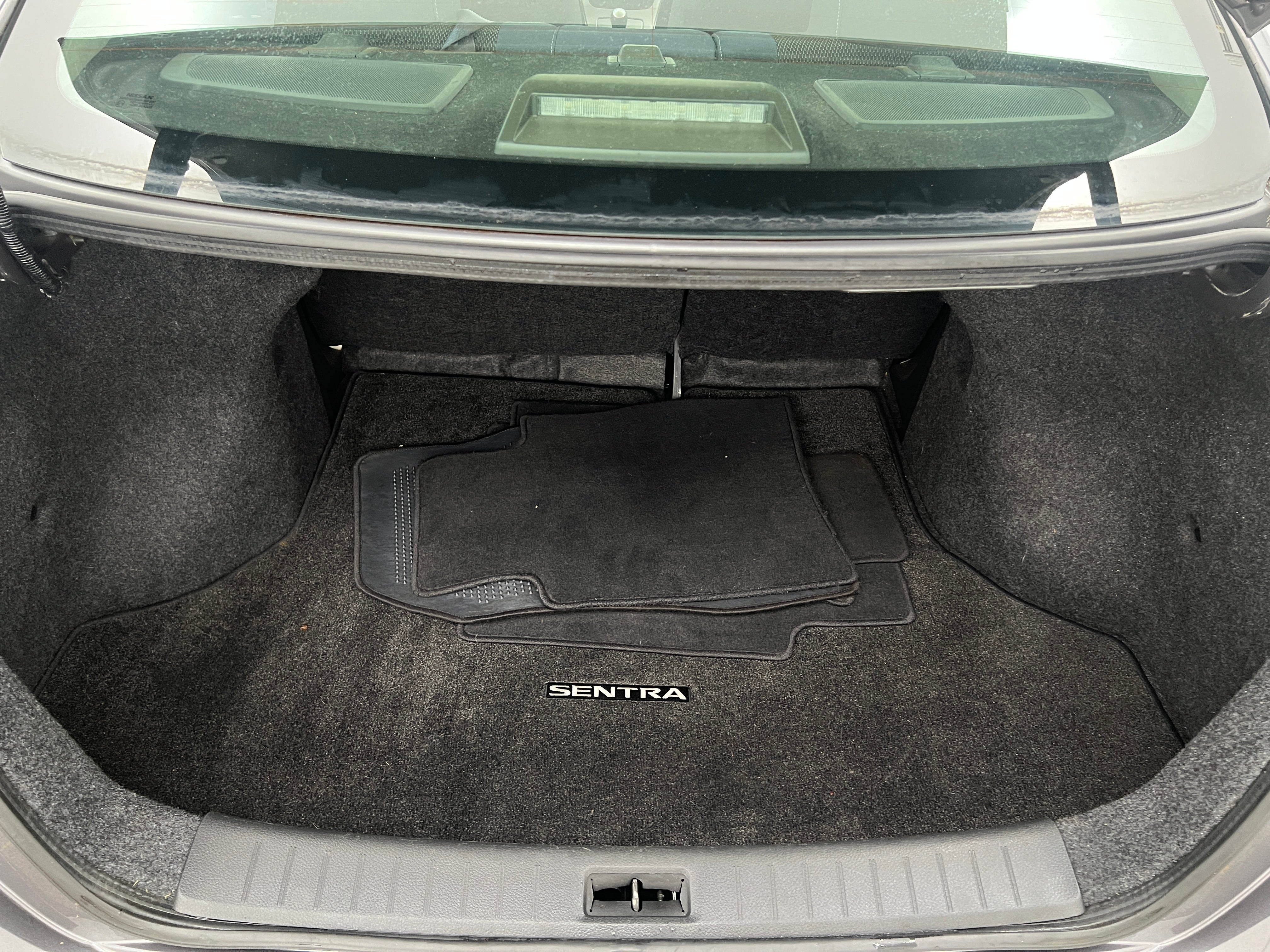 2015 Nissan Sentra S 7