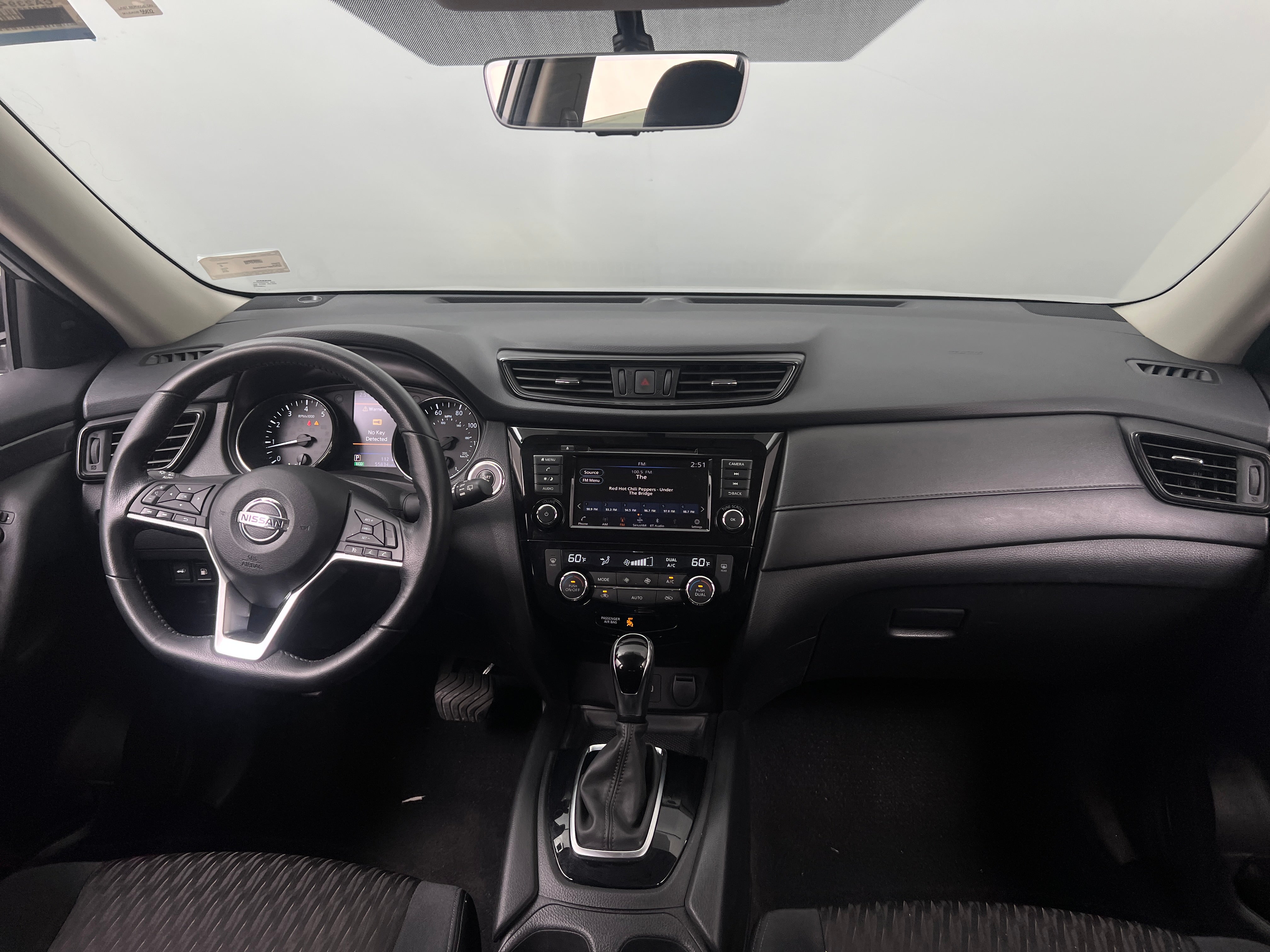 2018 Nissan Rogue SV 3