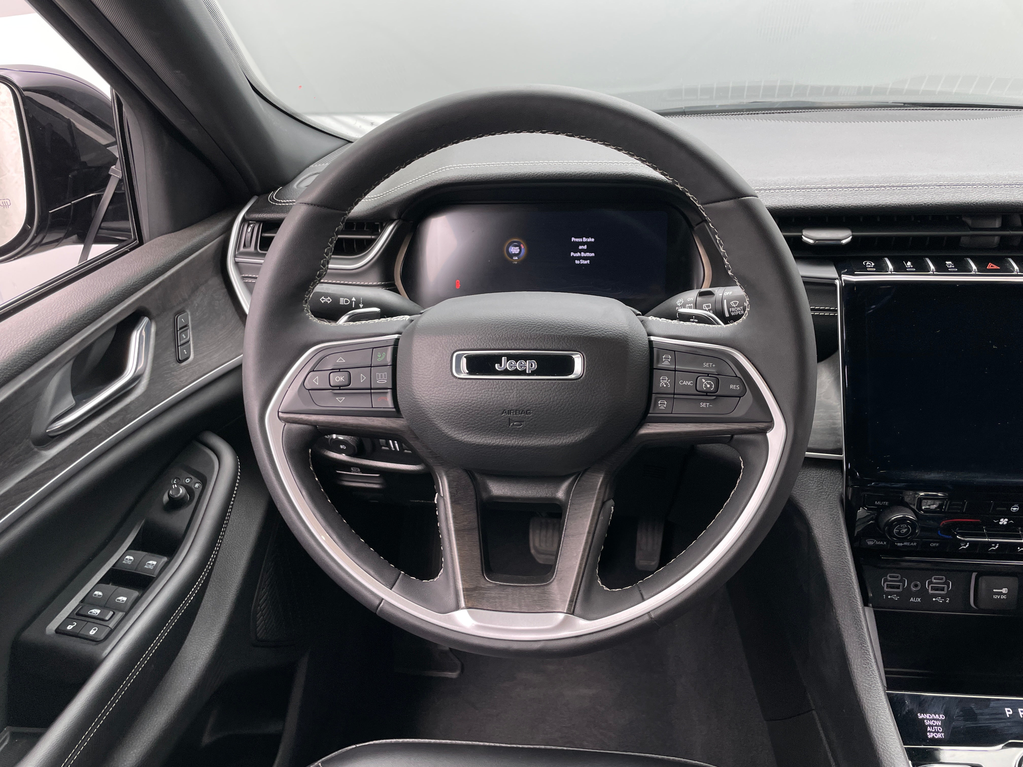 2024 Jeep Grand Cherokee L Limited Edition 4