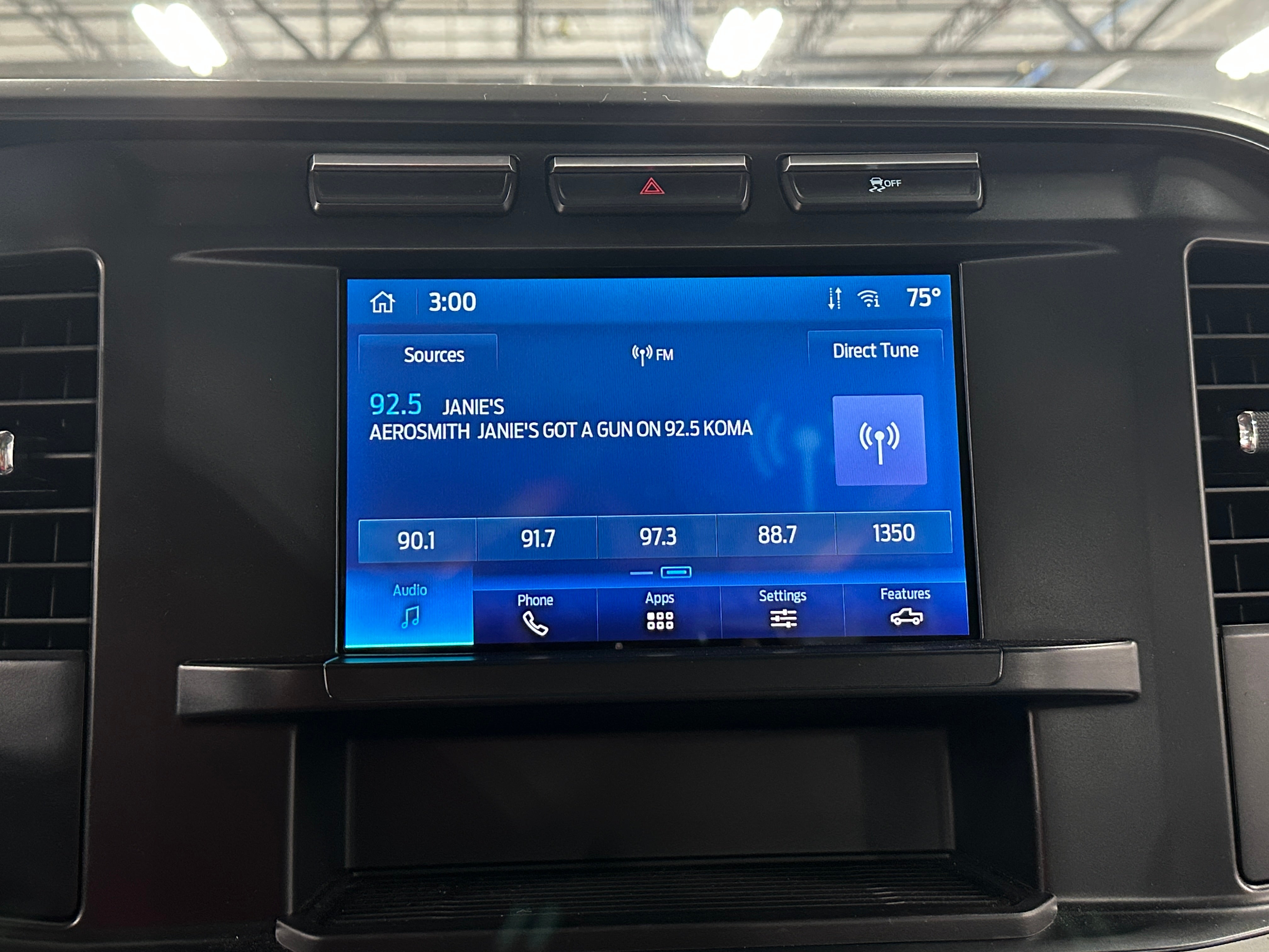 2023 Ford Econoline E-250 4