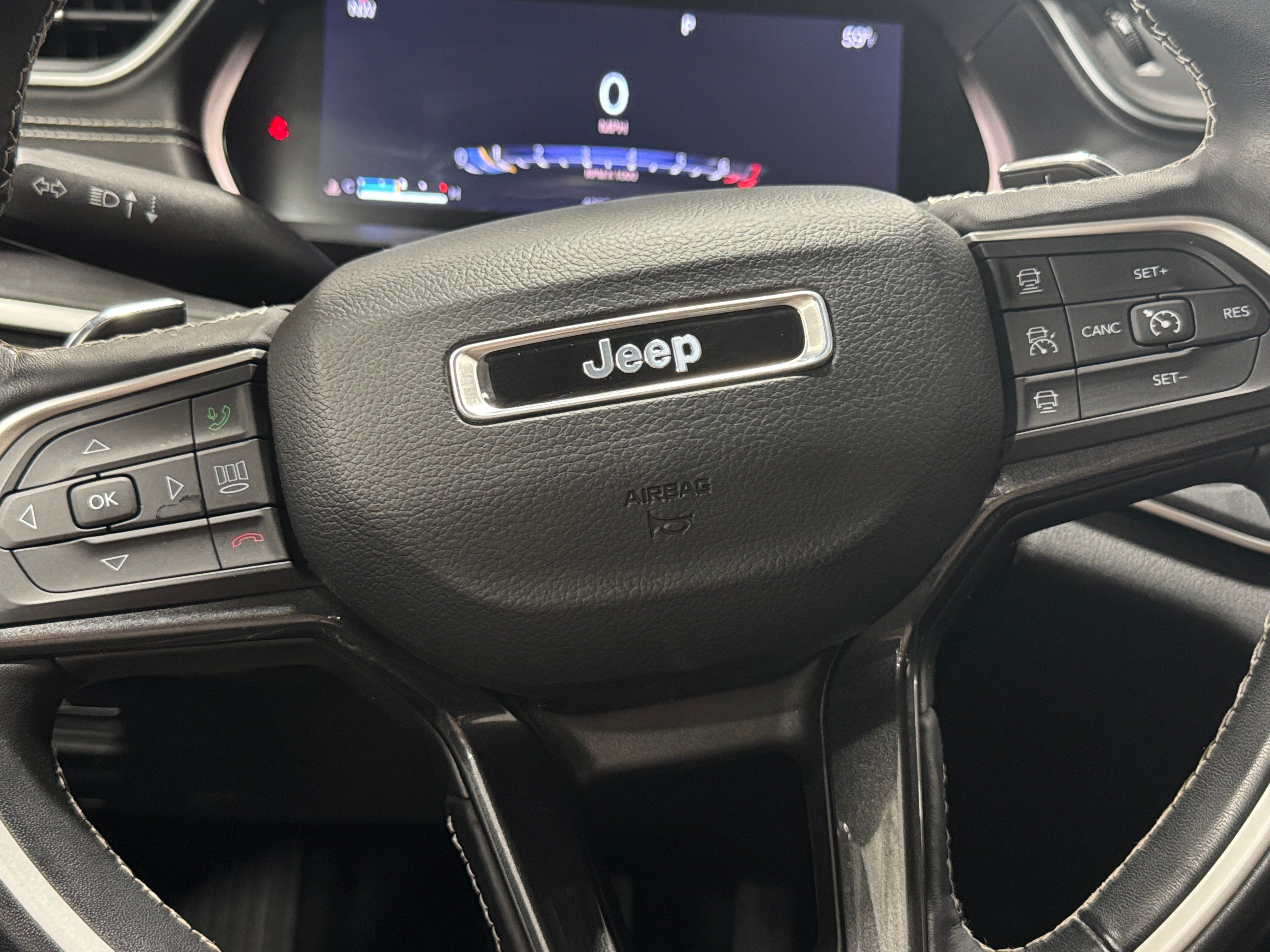 2022 Jeep Grand Cherokee L Laredo 5