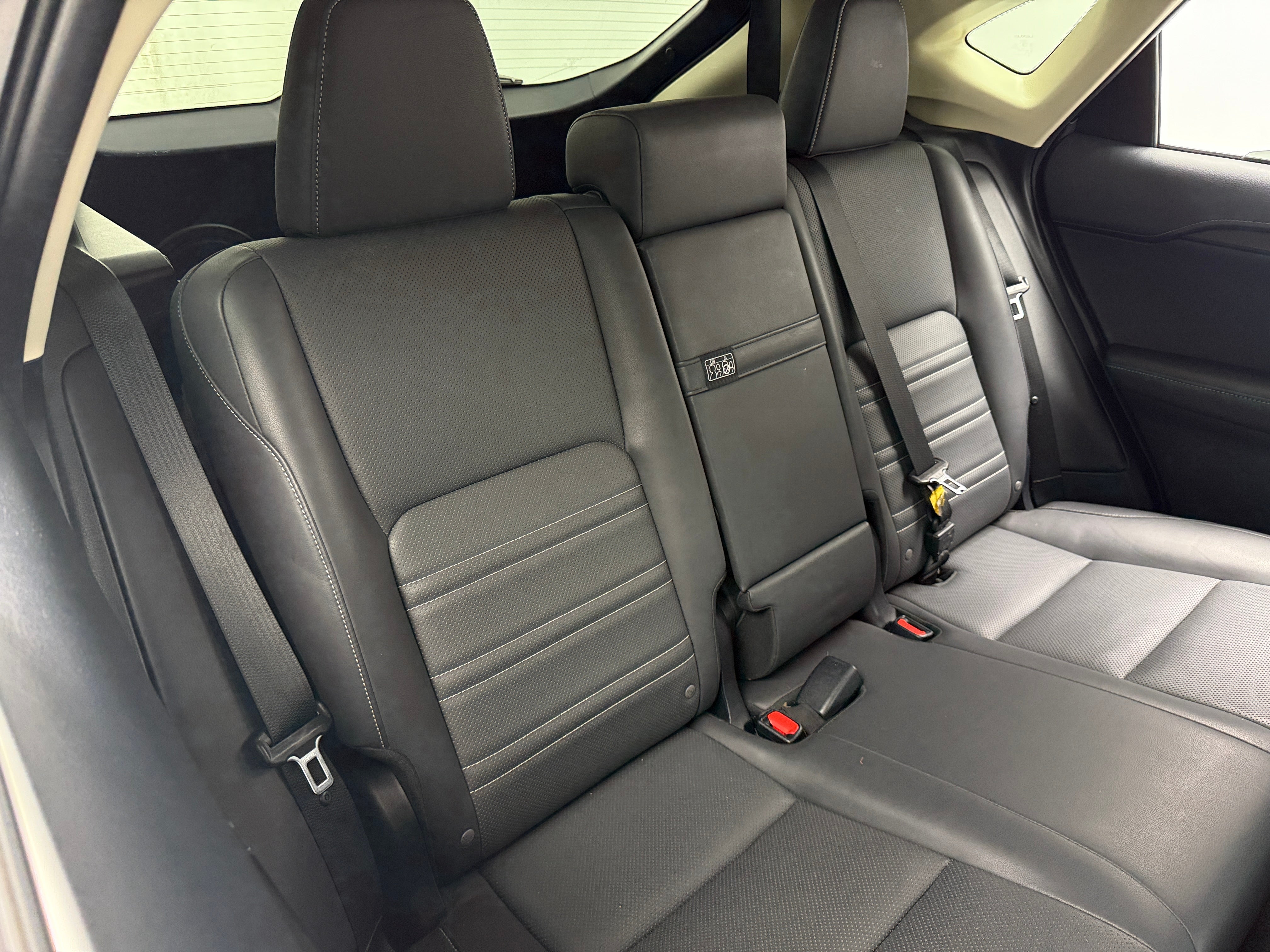 2015 Lexus NX 200t 5