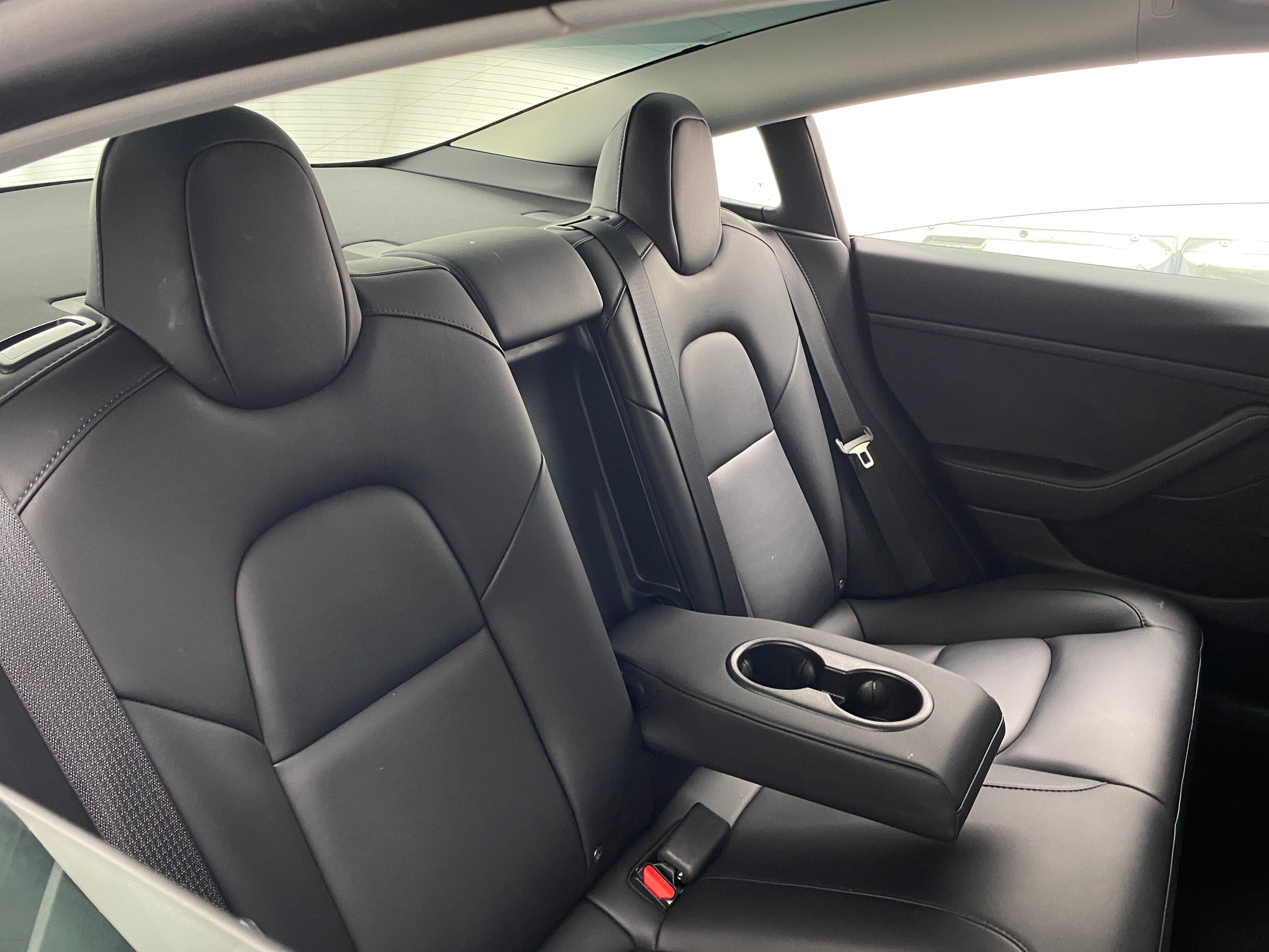 2023 Tesla Model 3 Standard Range 4