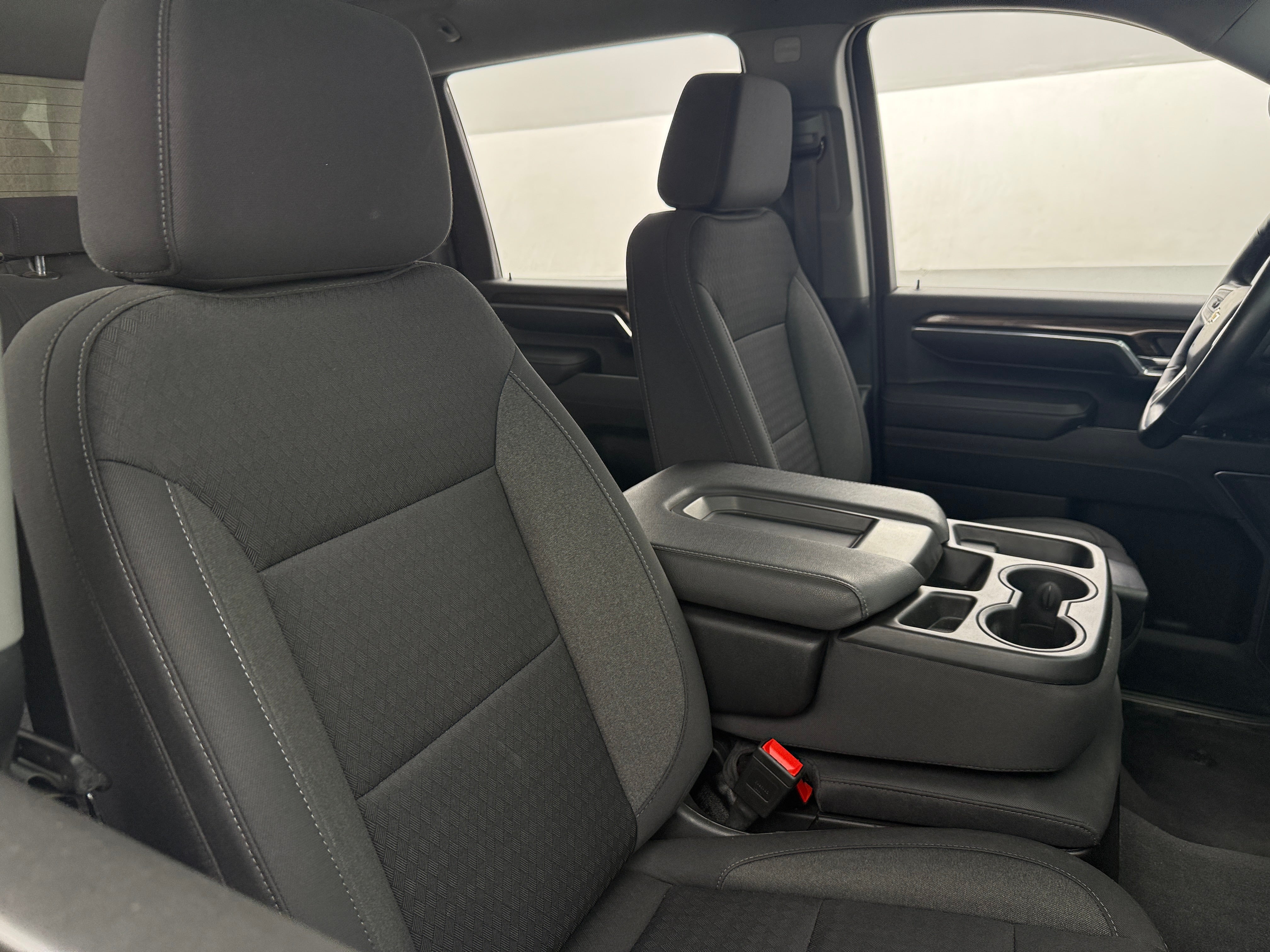 2024 Chevrolet Silverado 2500 LT 2
