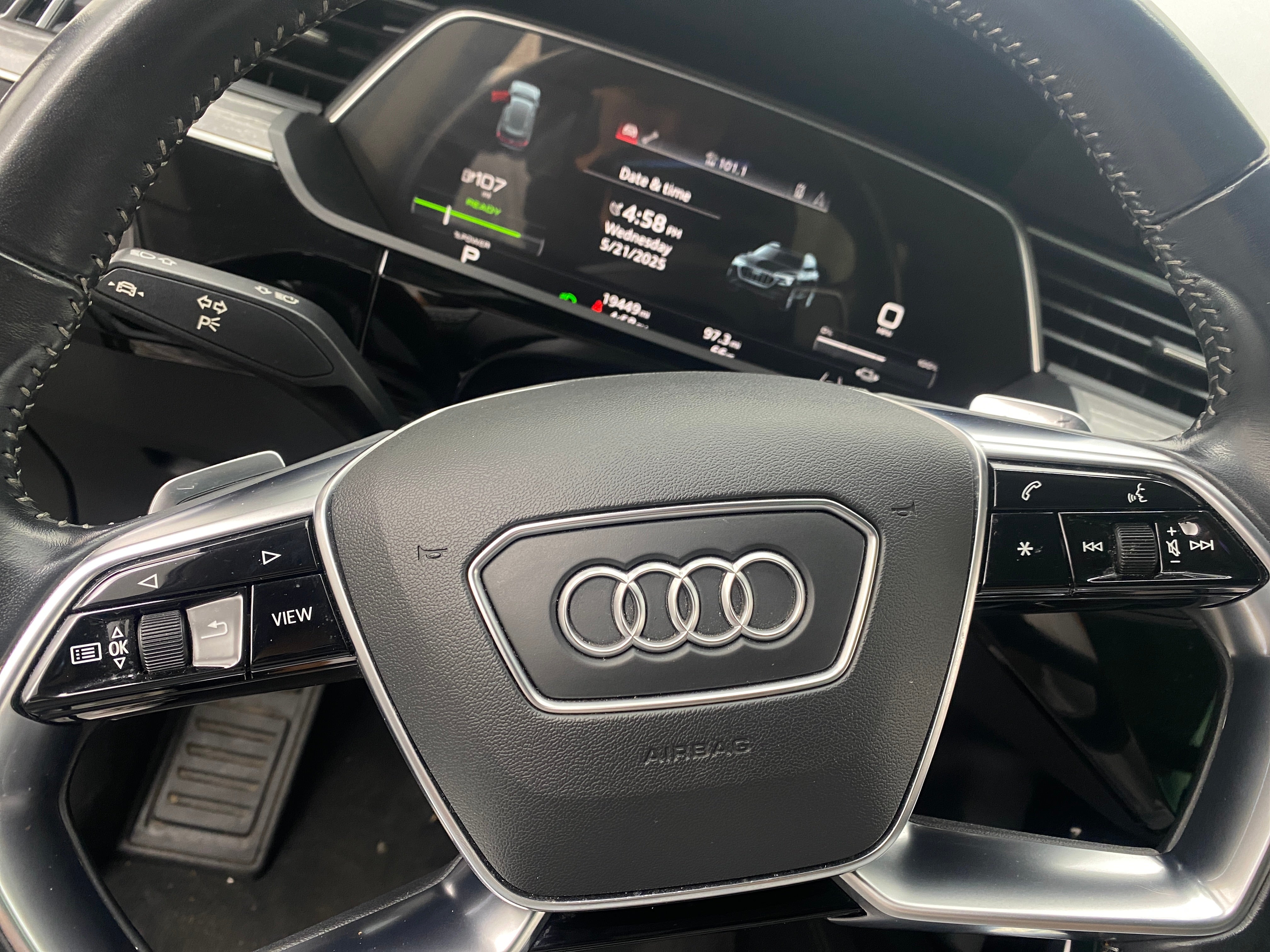 2021 Audi e-tron S Premium Plus 4