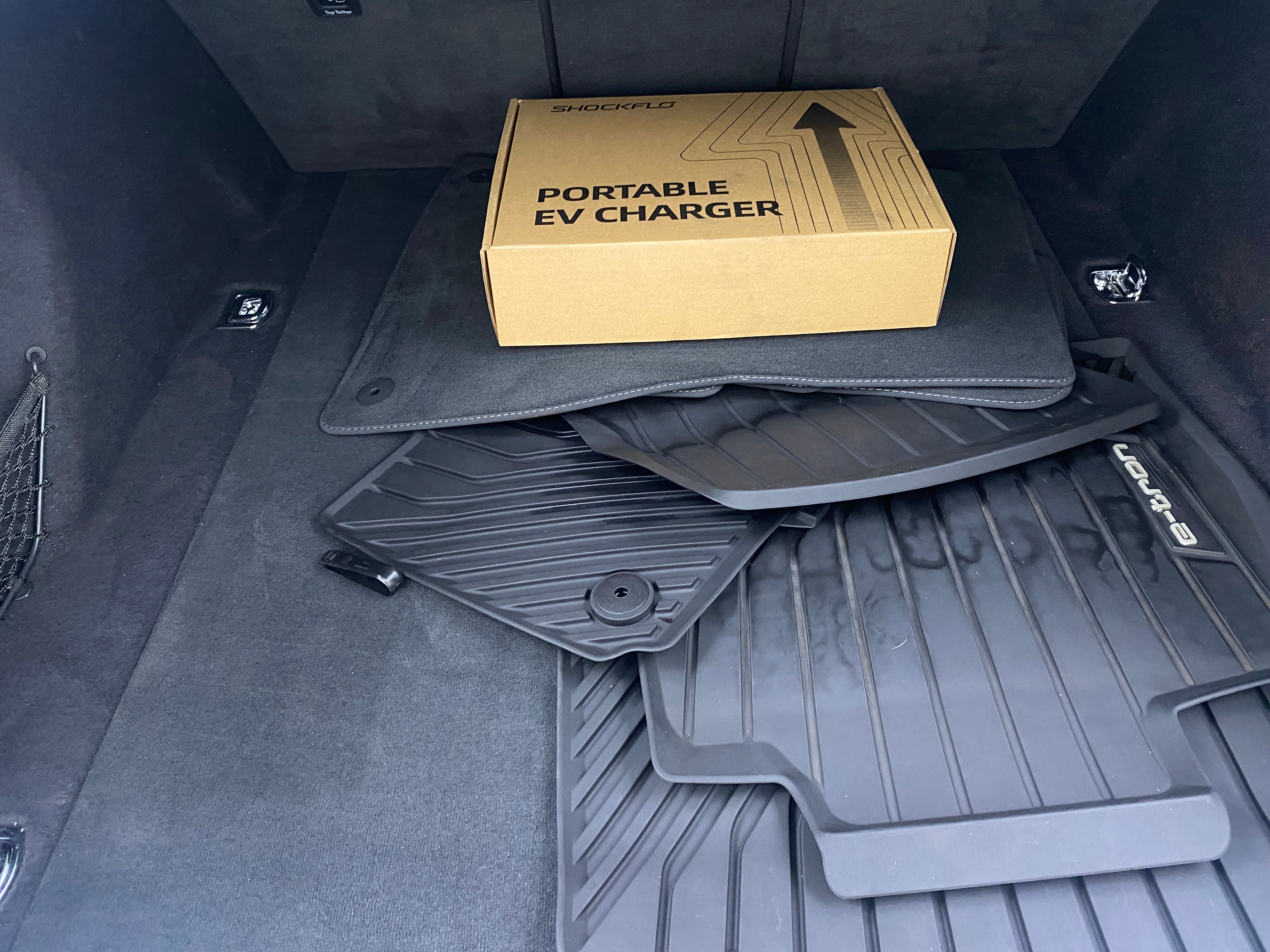 2021 Audi e-tron S Premium Plus 6