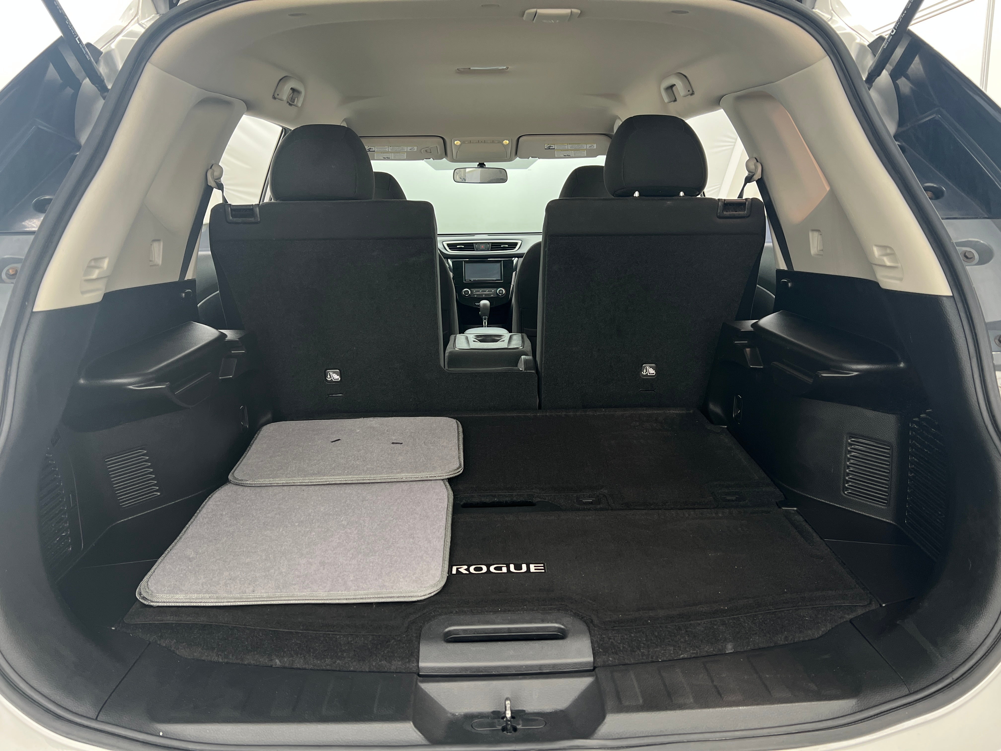2015 Nissan Rogue S 7