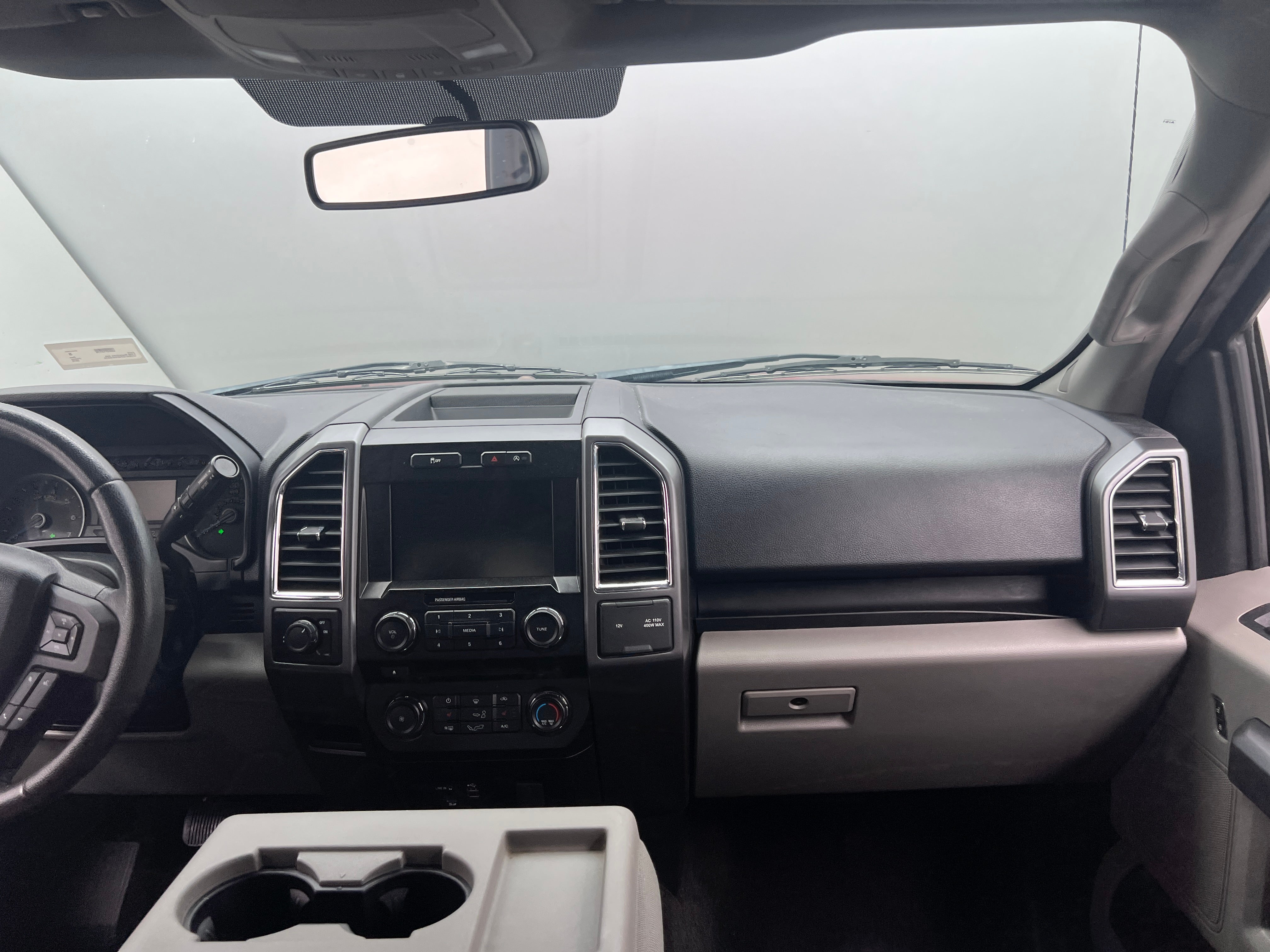 2015 Ford Econoline E-150 3
