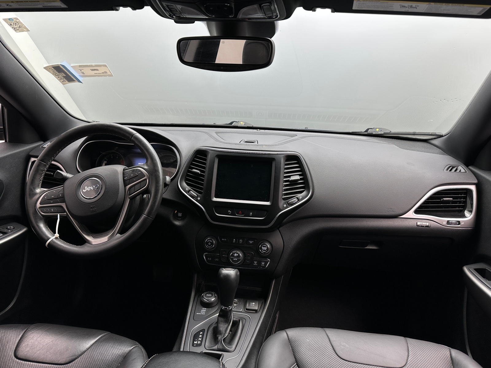 Thumbnail: 2021 Jeep Cherokee - 2