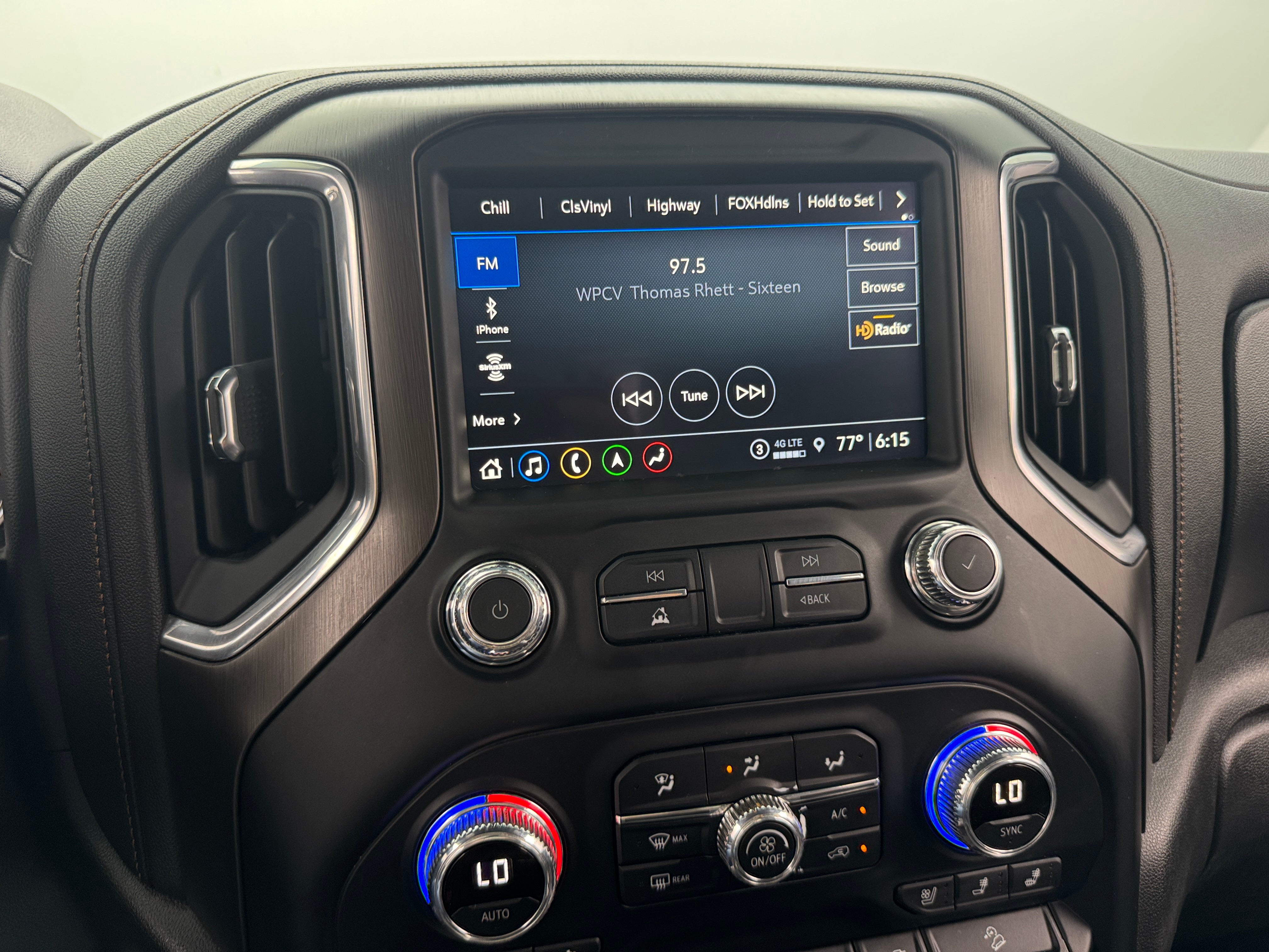 2021 GMC Sierra 1500 AT4 3