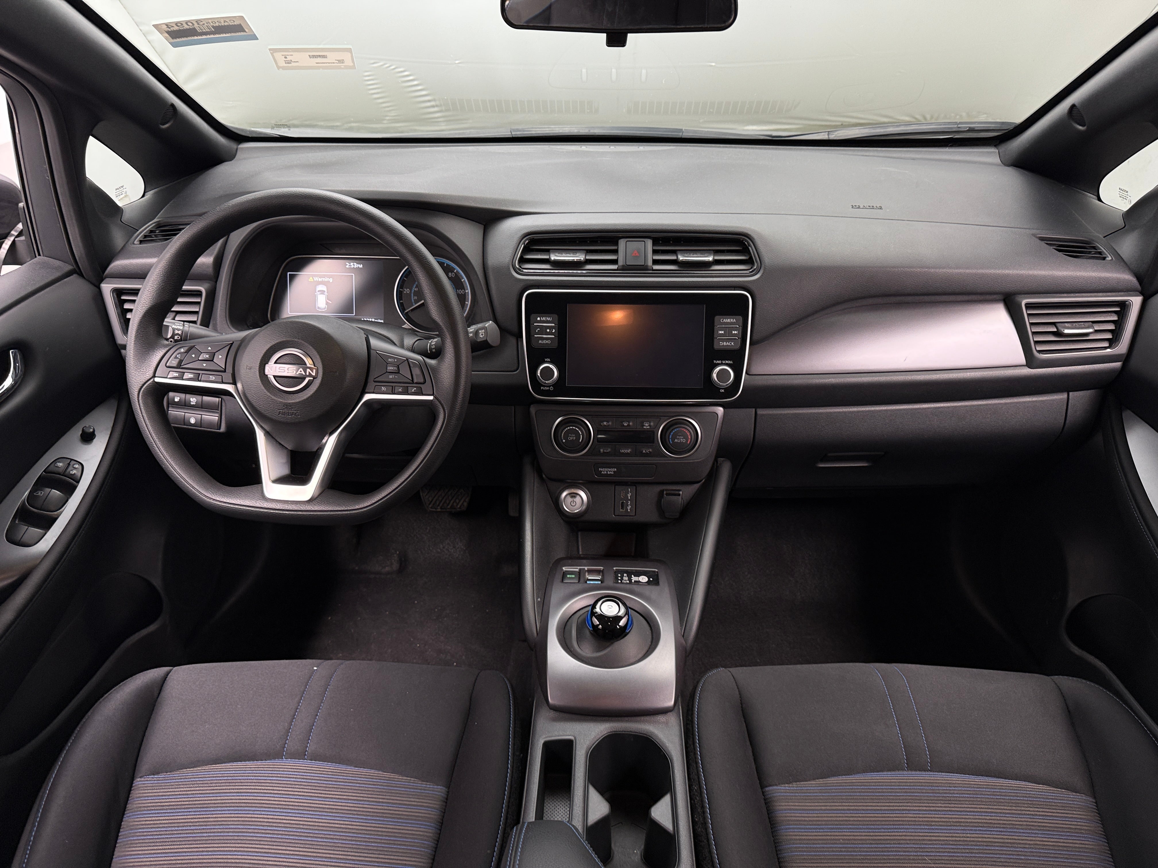2023 Nissan Leaf S 3
