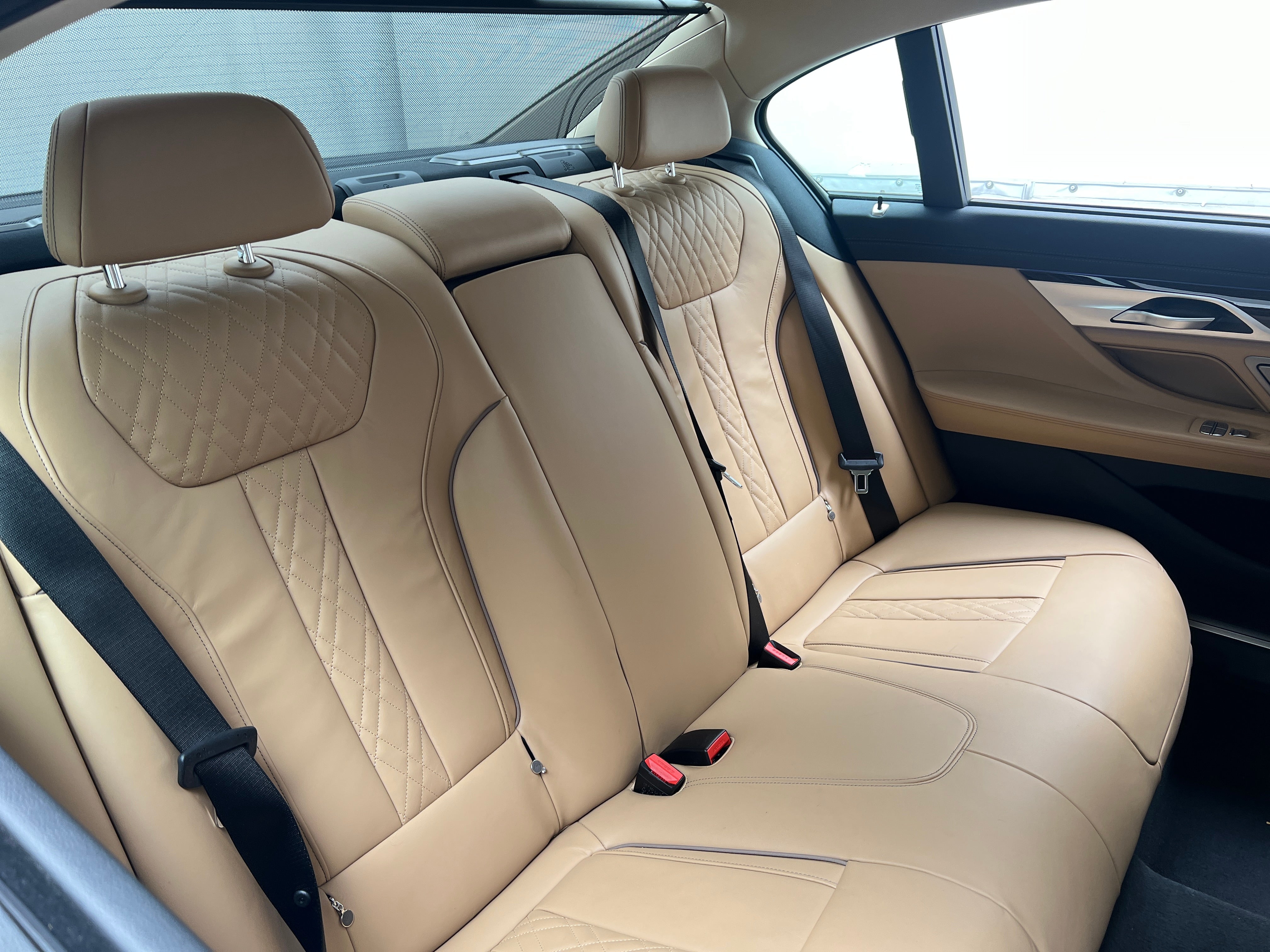 2022 BMW 7 Series 745e xDrive 5