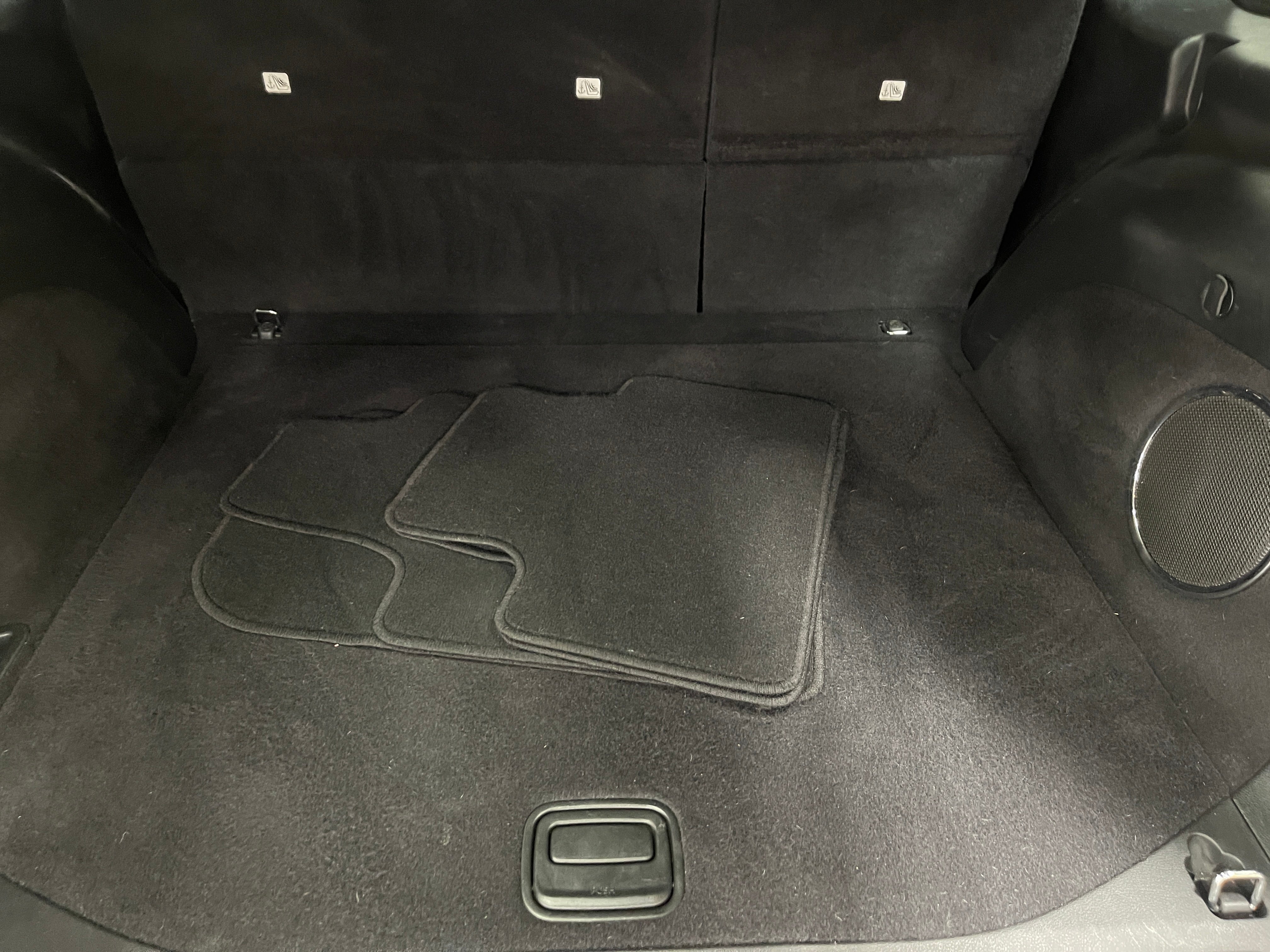 2019 Jeep Grand Cherokee Altitude 6