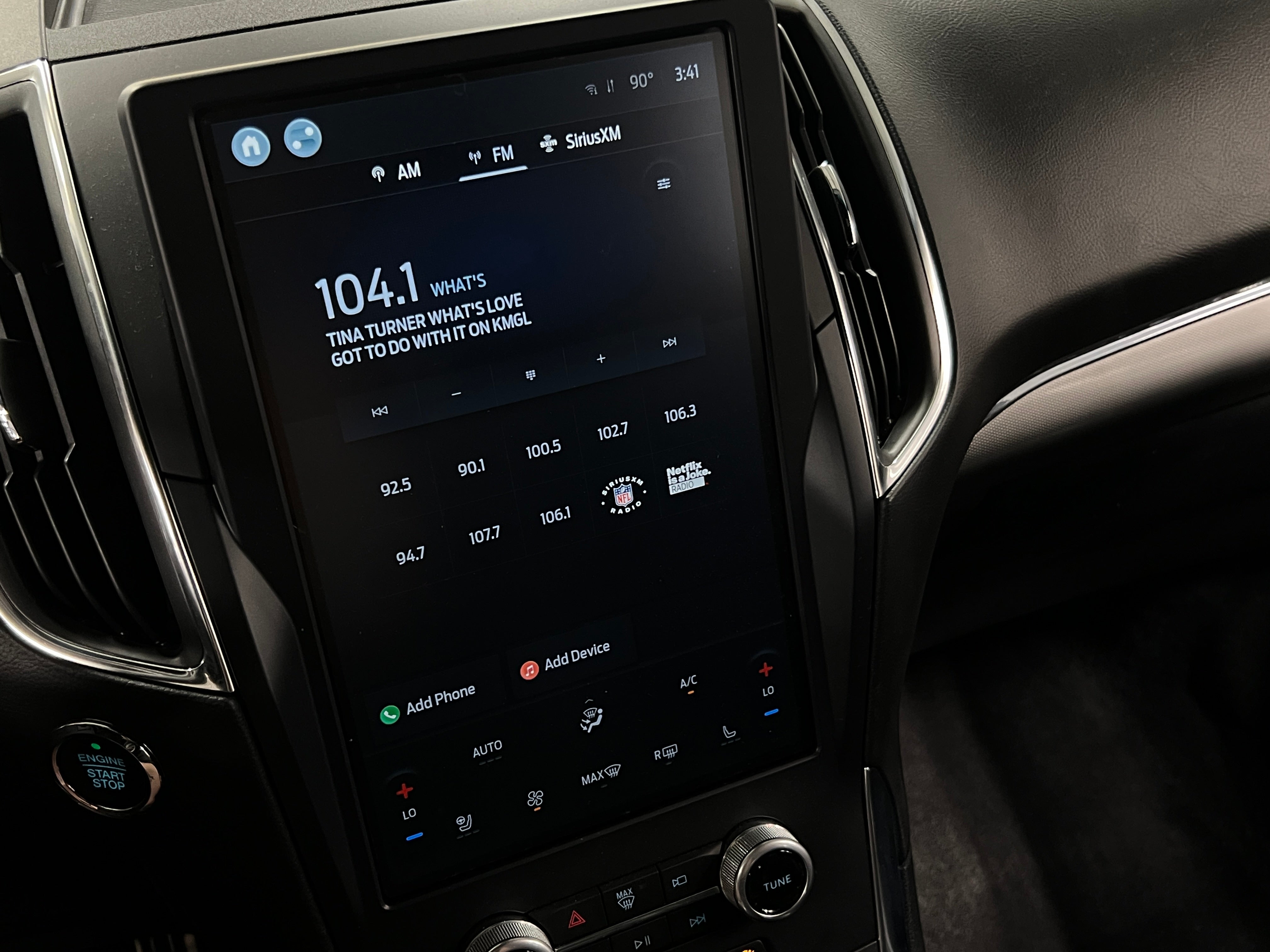 2022 Ford Edge ST 3