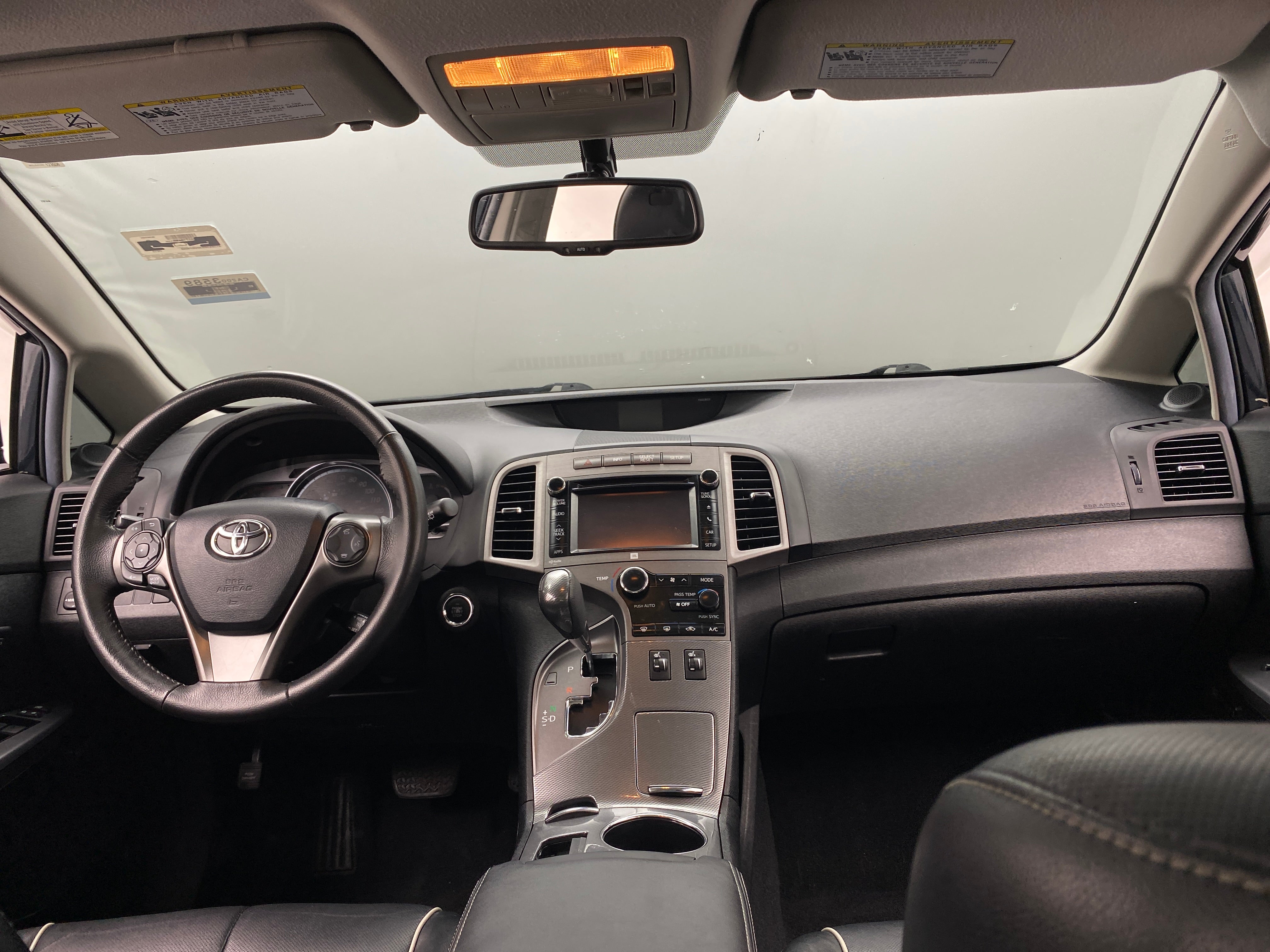 2013 Toyota Venza XLE 3