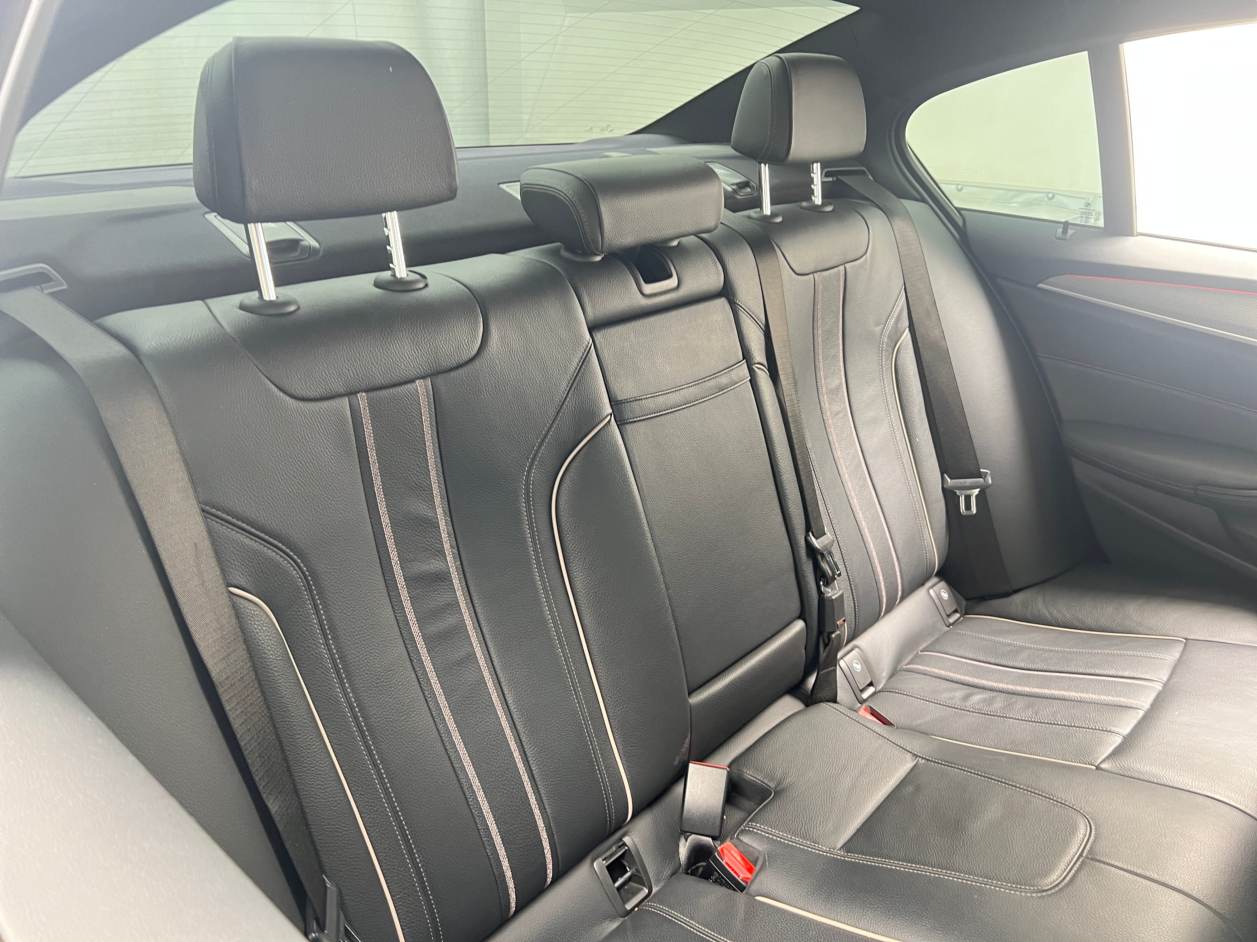 2019 BMW 5 Series 530i 5