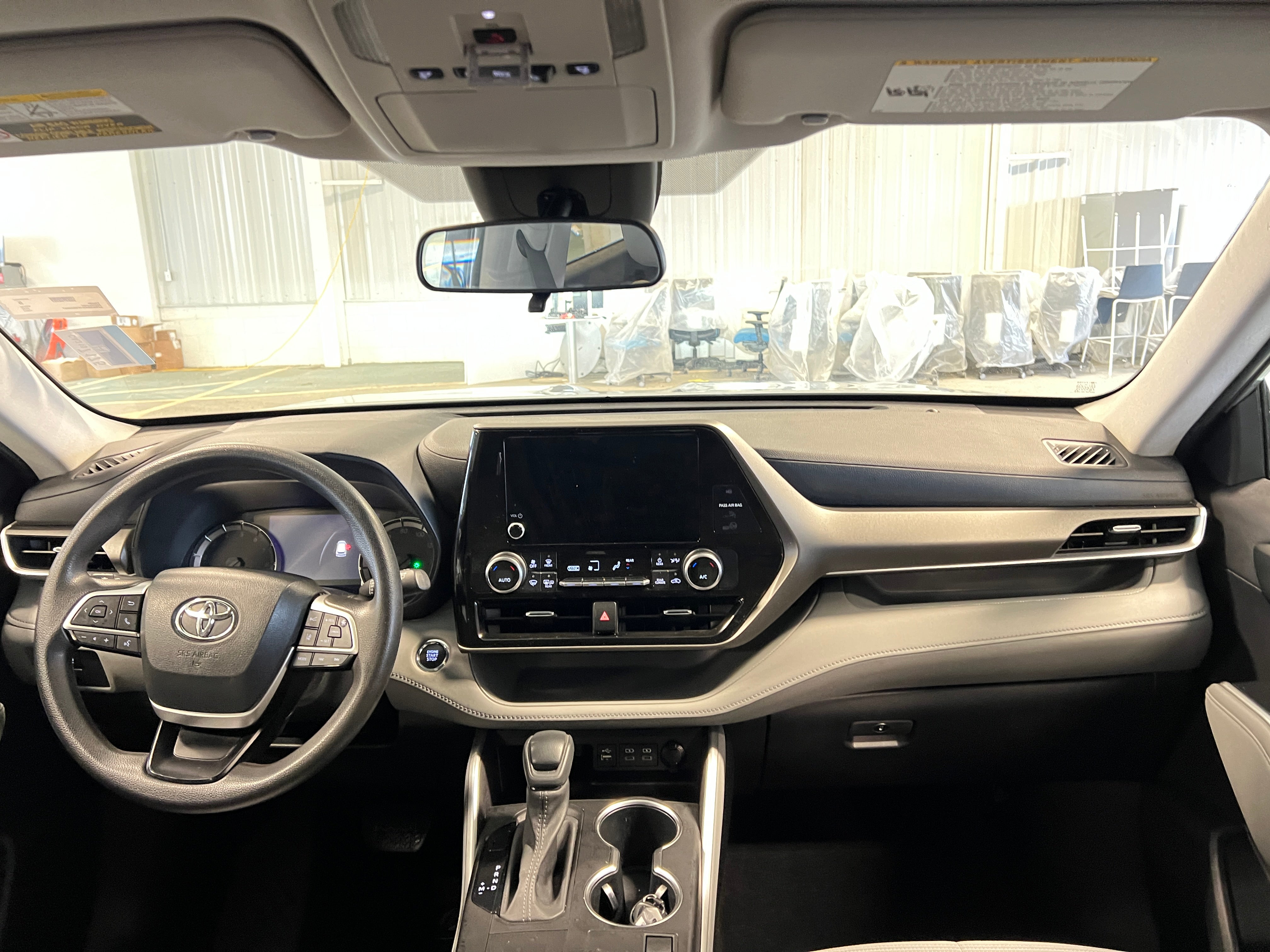 2023 Toyota Highlander L 3