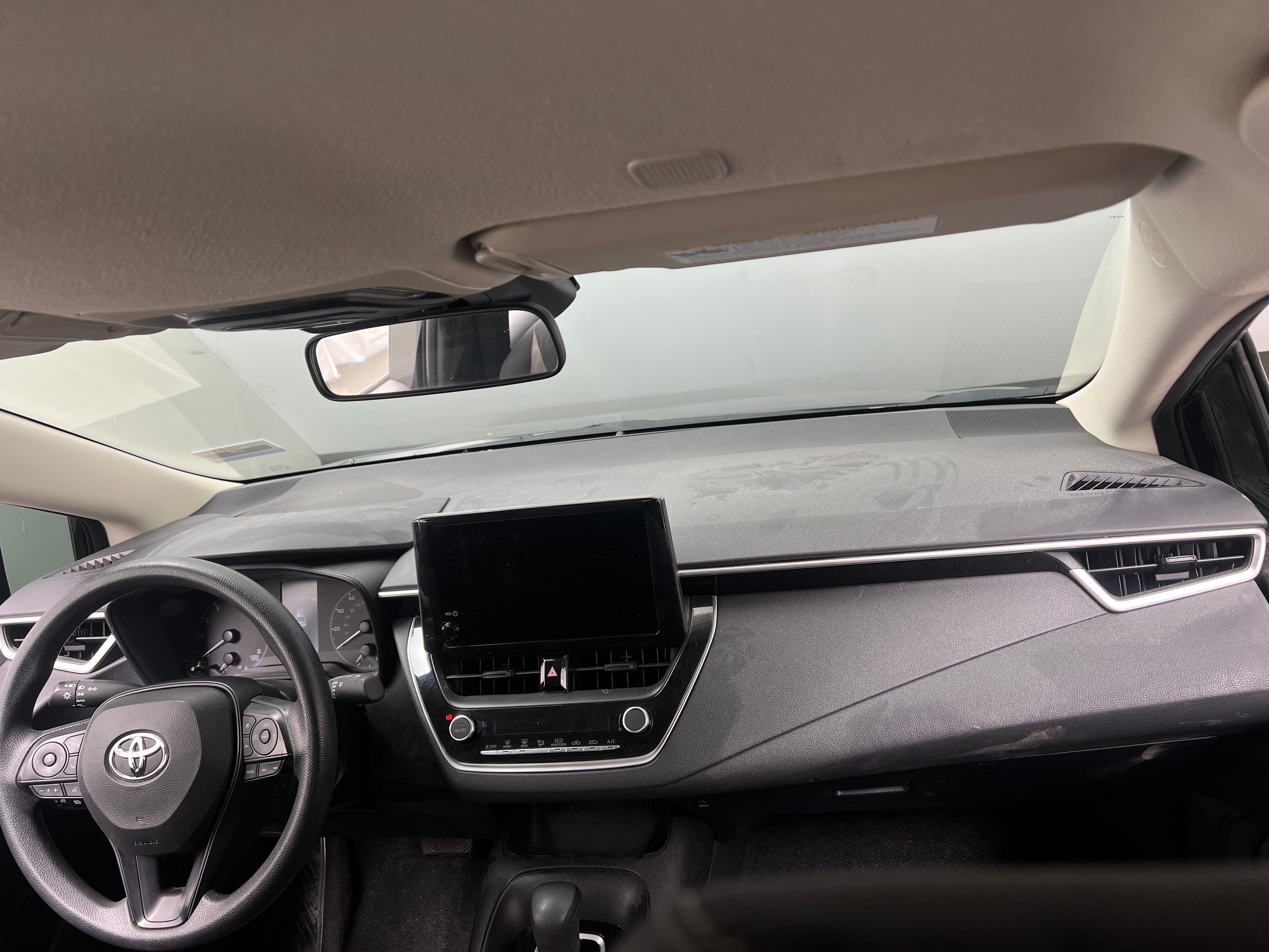 2024 Toyota Corolla LE 3