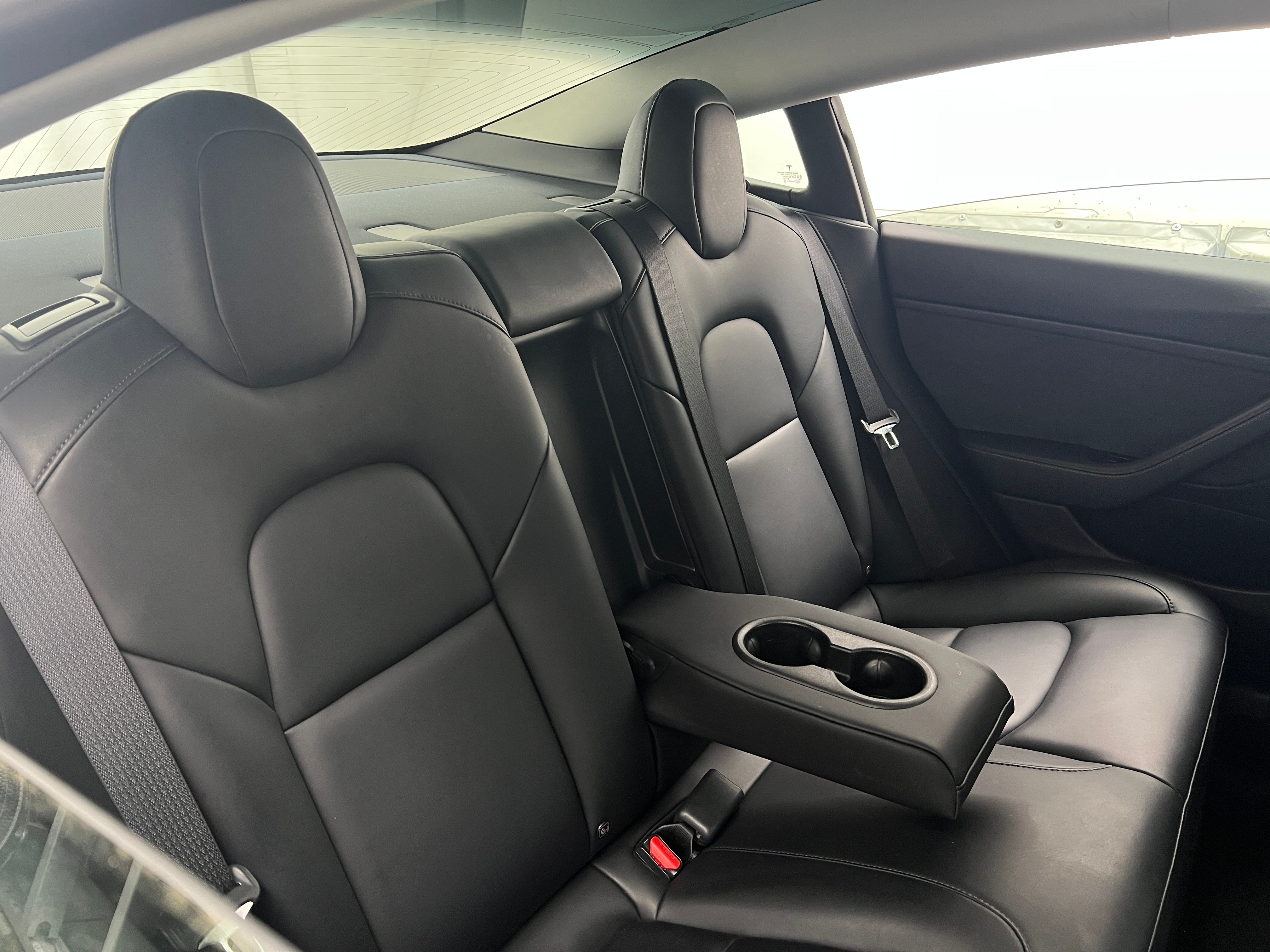 2019 Tesla Model 3 Standard Range 4