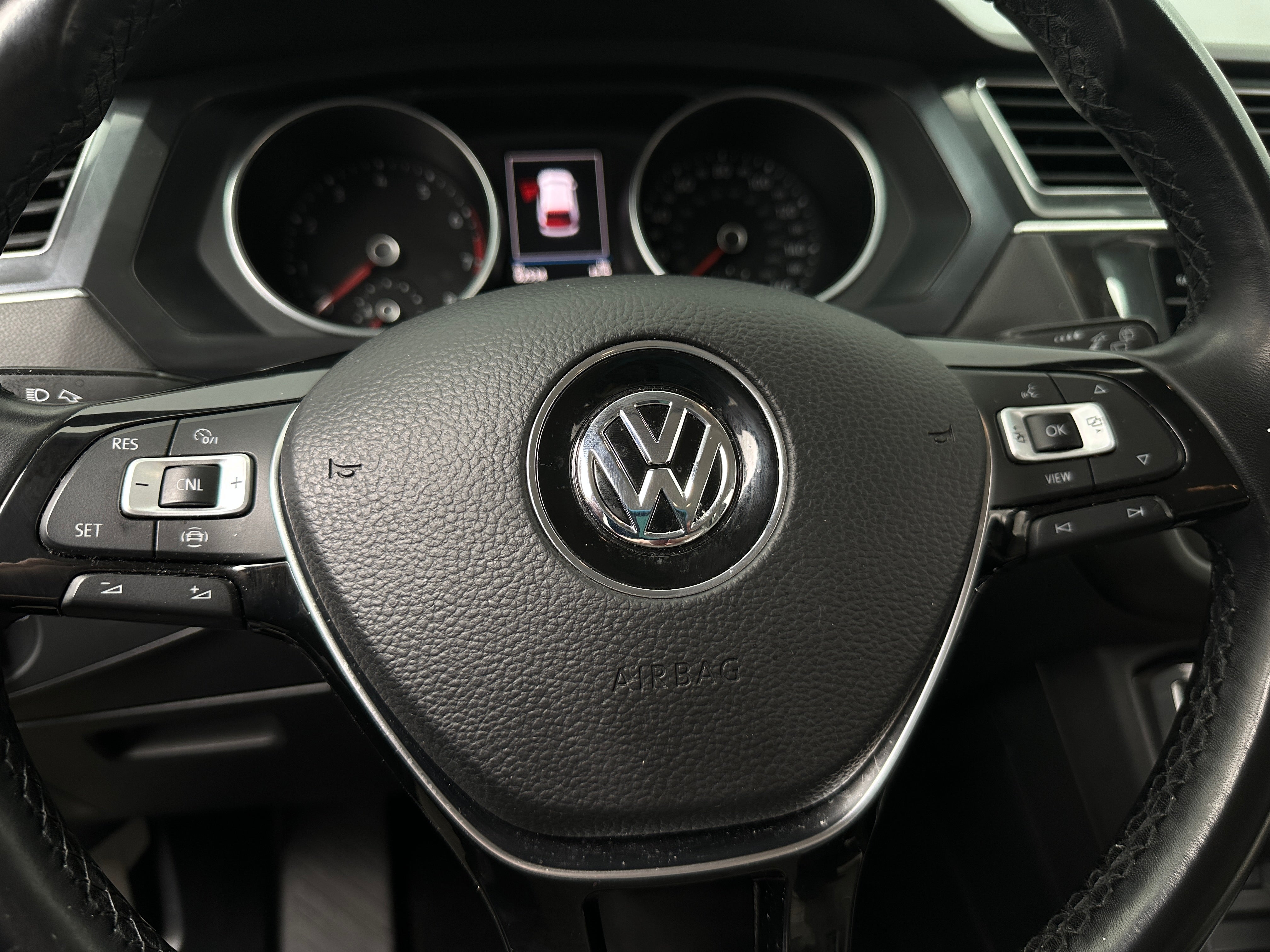 2019 Volkswagen Tiguan 2.0T 4