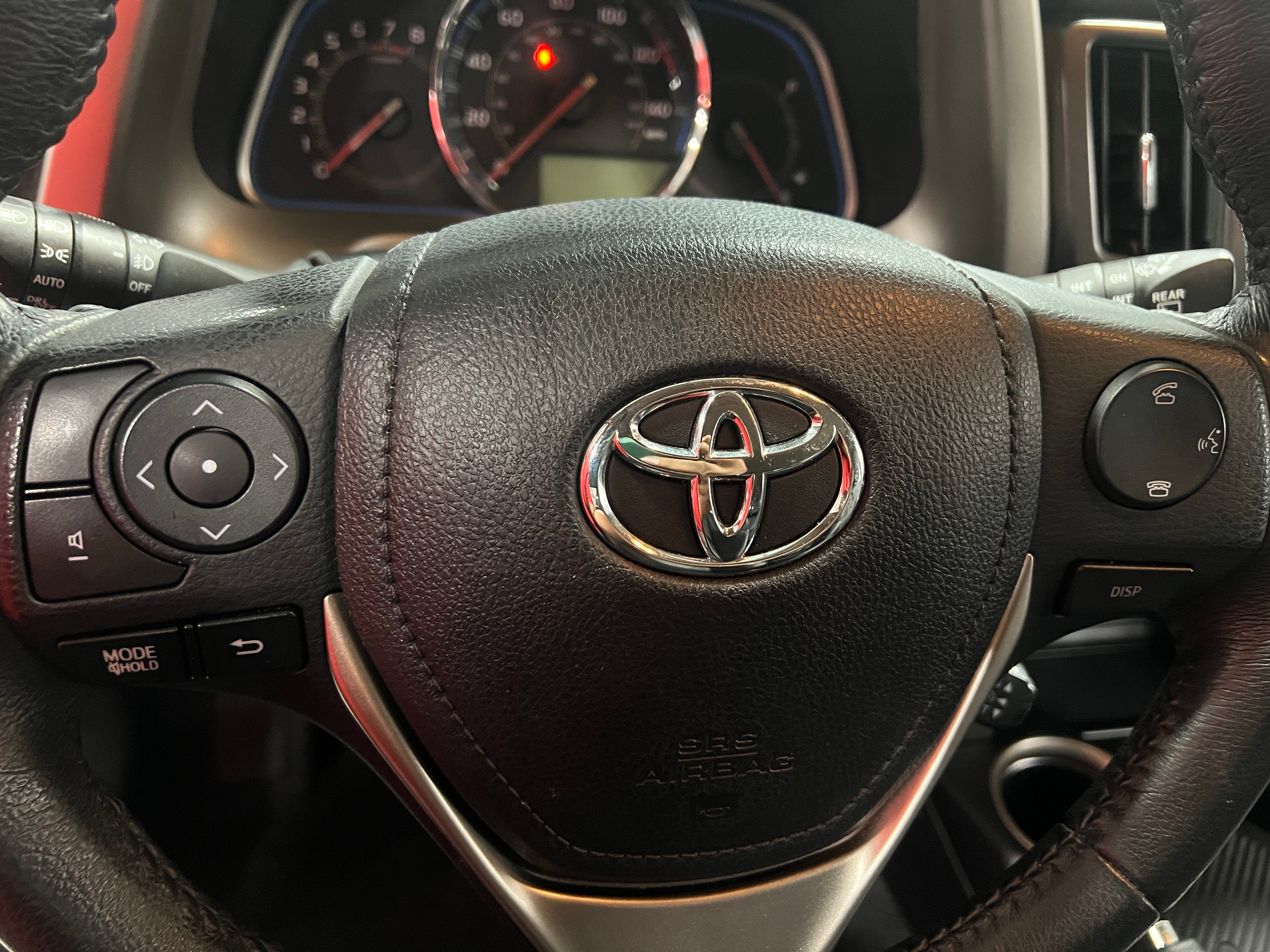 2015 Toyota RAV4 Limited 4